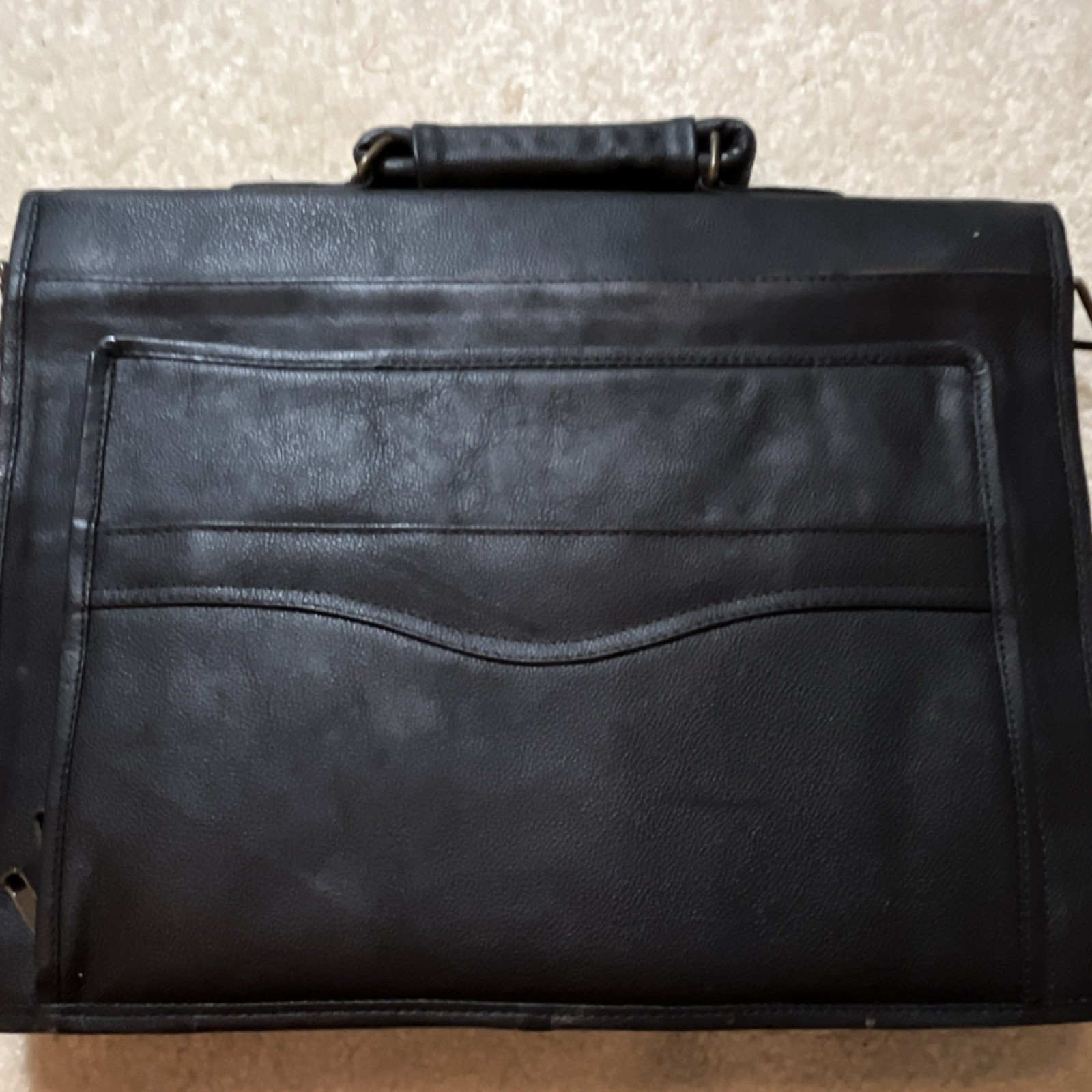 Leather bag with Buckle Zip Push Lock Detachable Strap Inner Outer Pockets