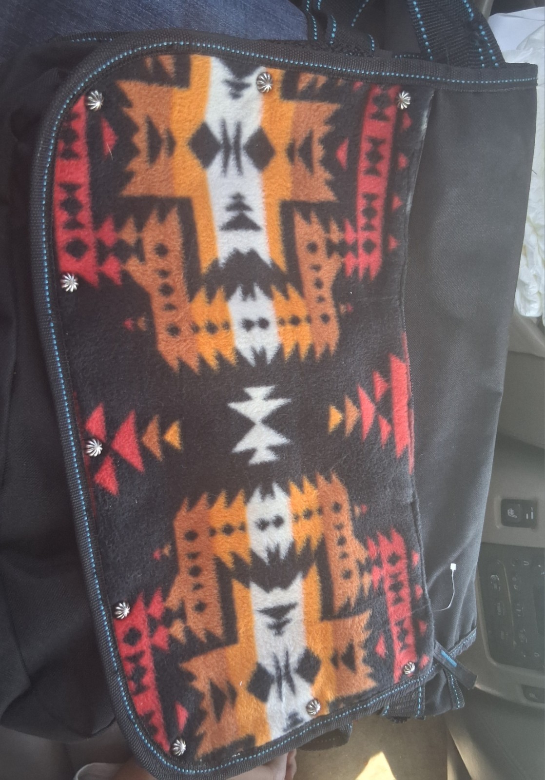 messenger bag featuring a distinctive Southwestern geometrical. Real Pendleton.