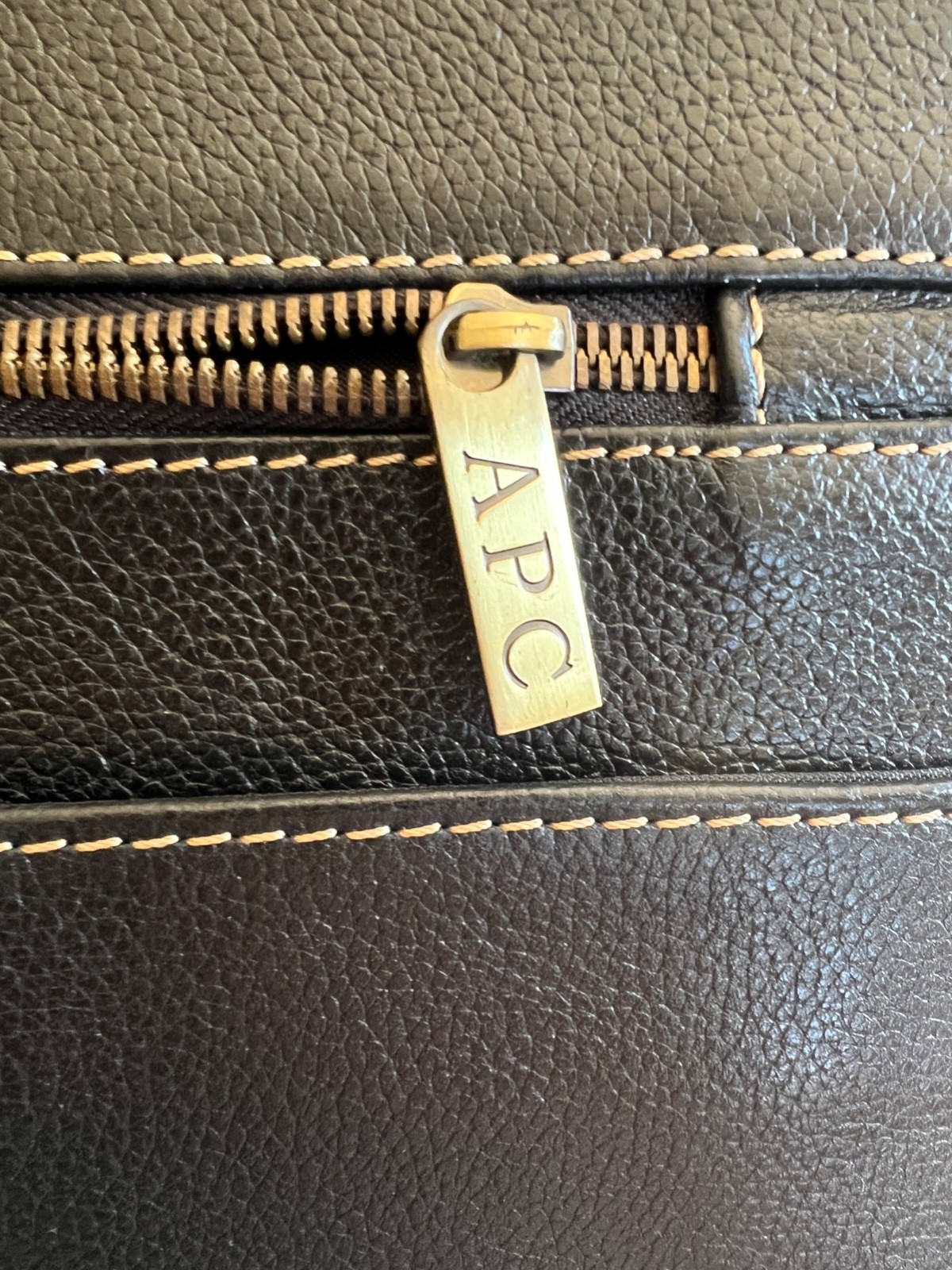 APC Black Leather Computer Bag Briefcase Minimalist Look VGUC