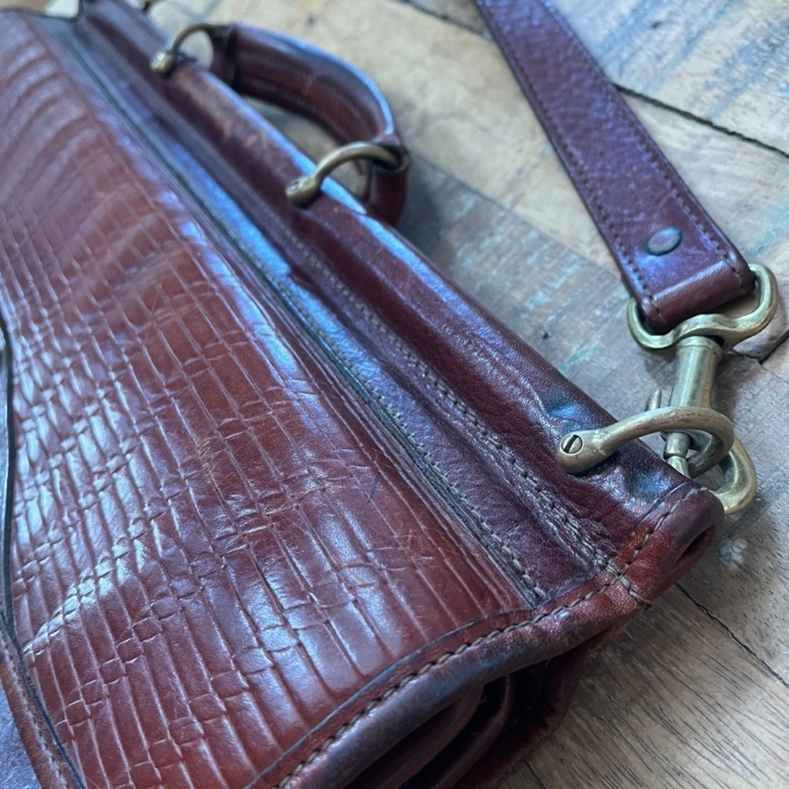 Jack Georges Woven Leather Tuscany Executive Briefcase 16″ Crossbody Brown