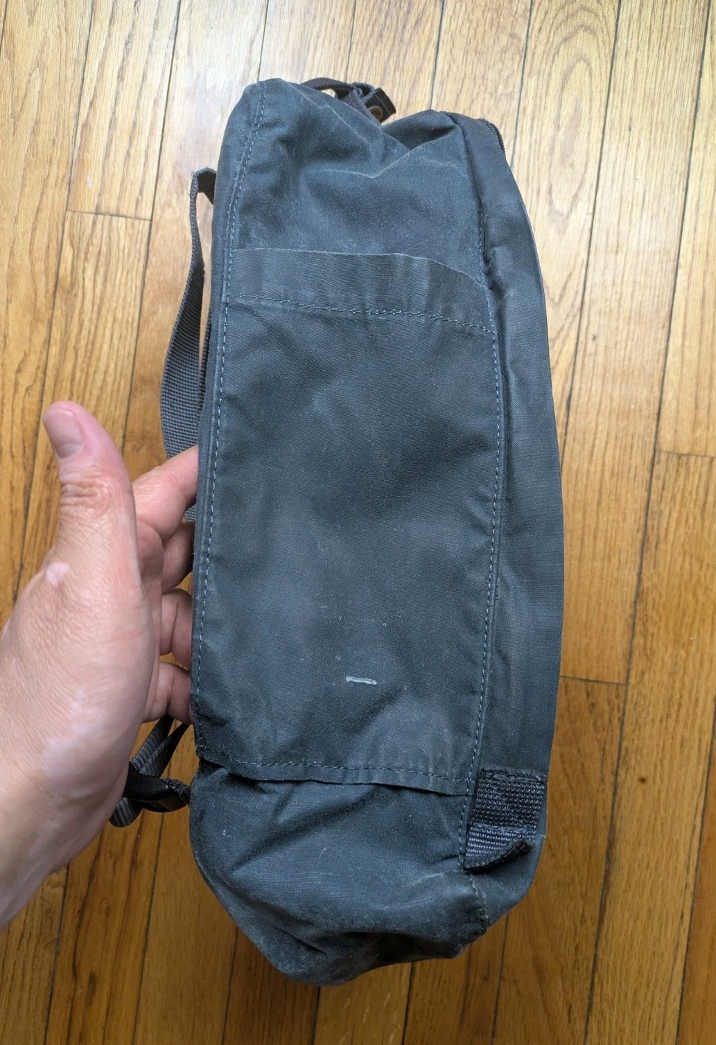 Fjallraven Kanken Backpack Gray Vinylon Everyday Hiking Traveling