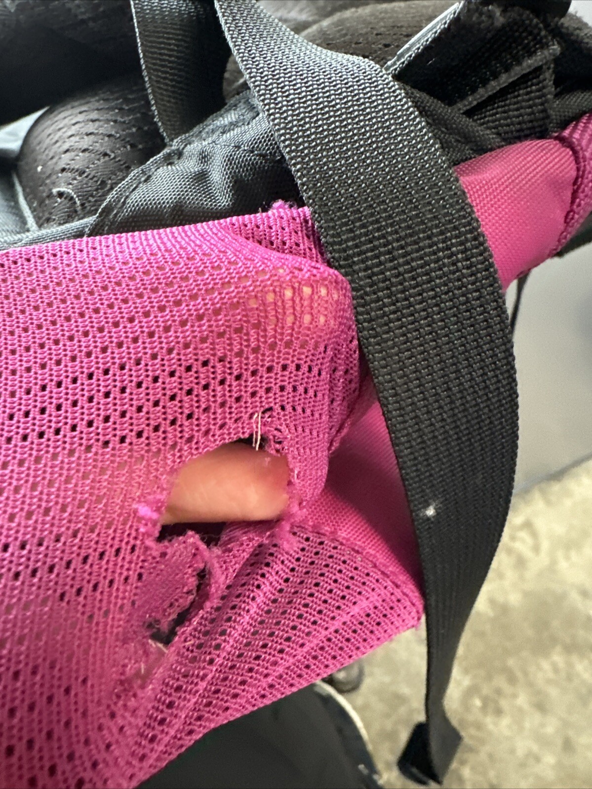 The North Face Backpack Recon Bag Travel School Gym Laptop Black Pink Flex Vent