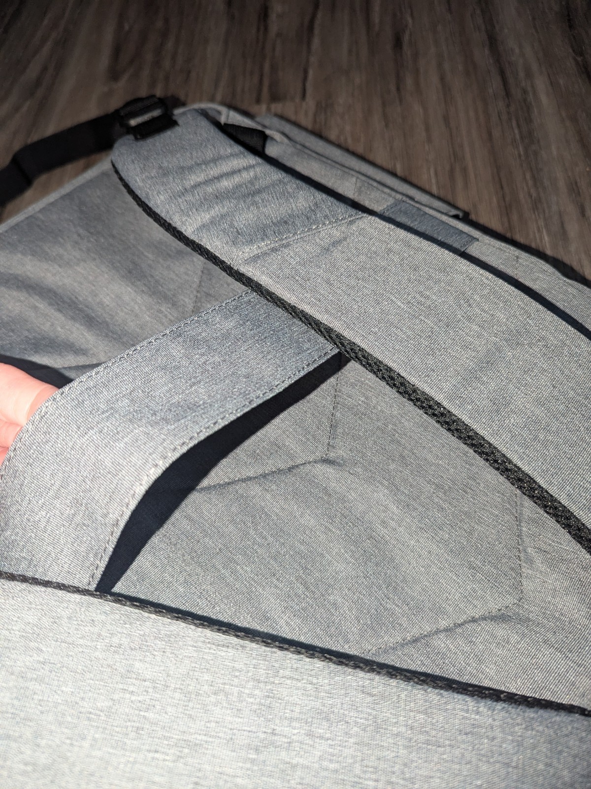 LUGGEX UrbanPro Backpack Lightweight 14-Inch Laptop Carrier Travel Bag Gray
