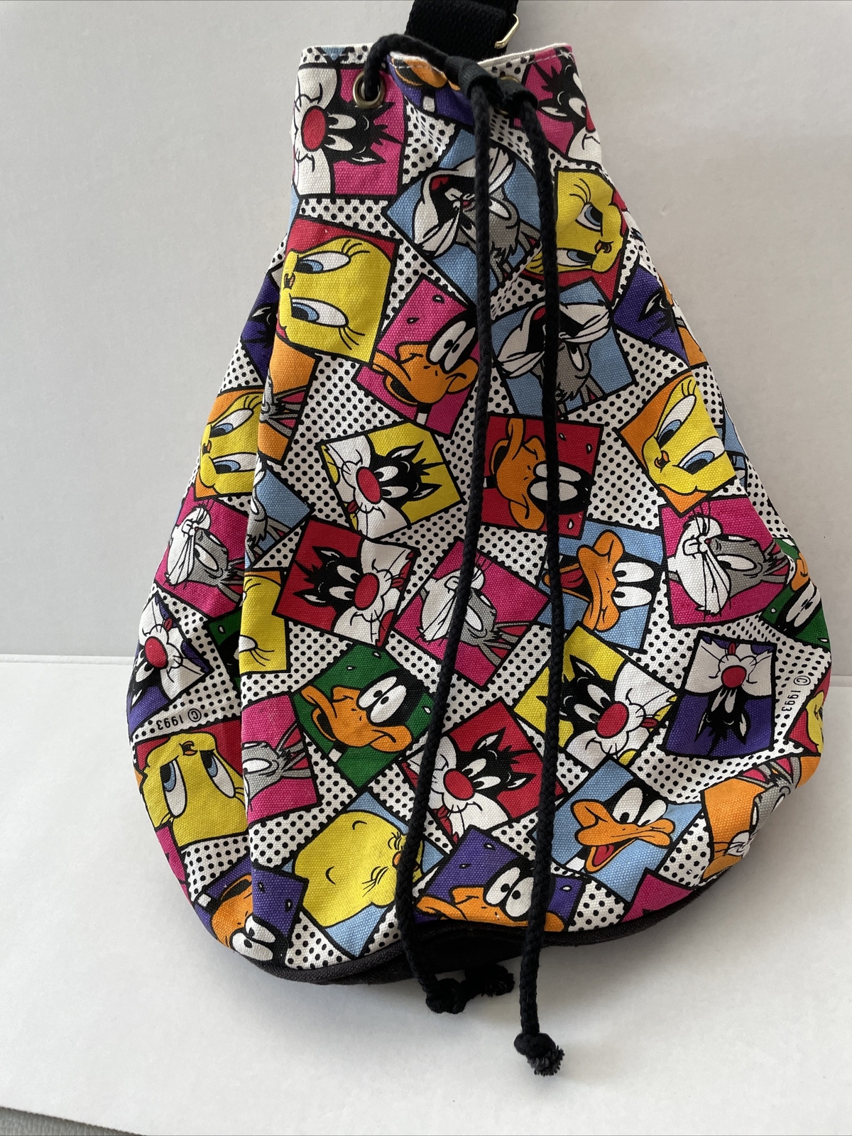 Looney Tunes Bugs Tweety All Over Print Canvas Slingback Top Loader Bag 1993