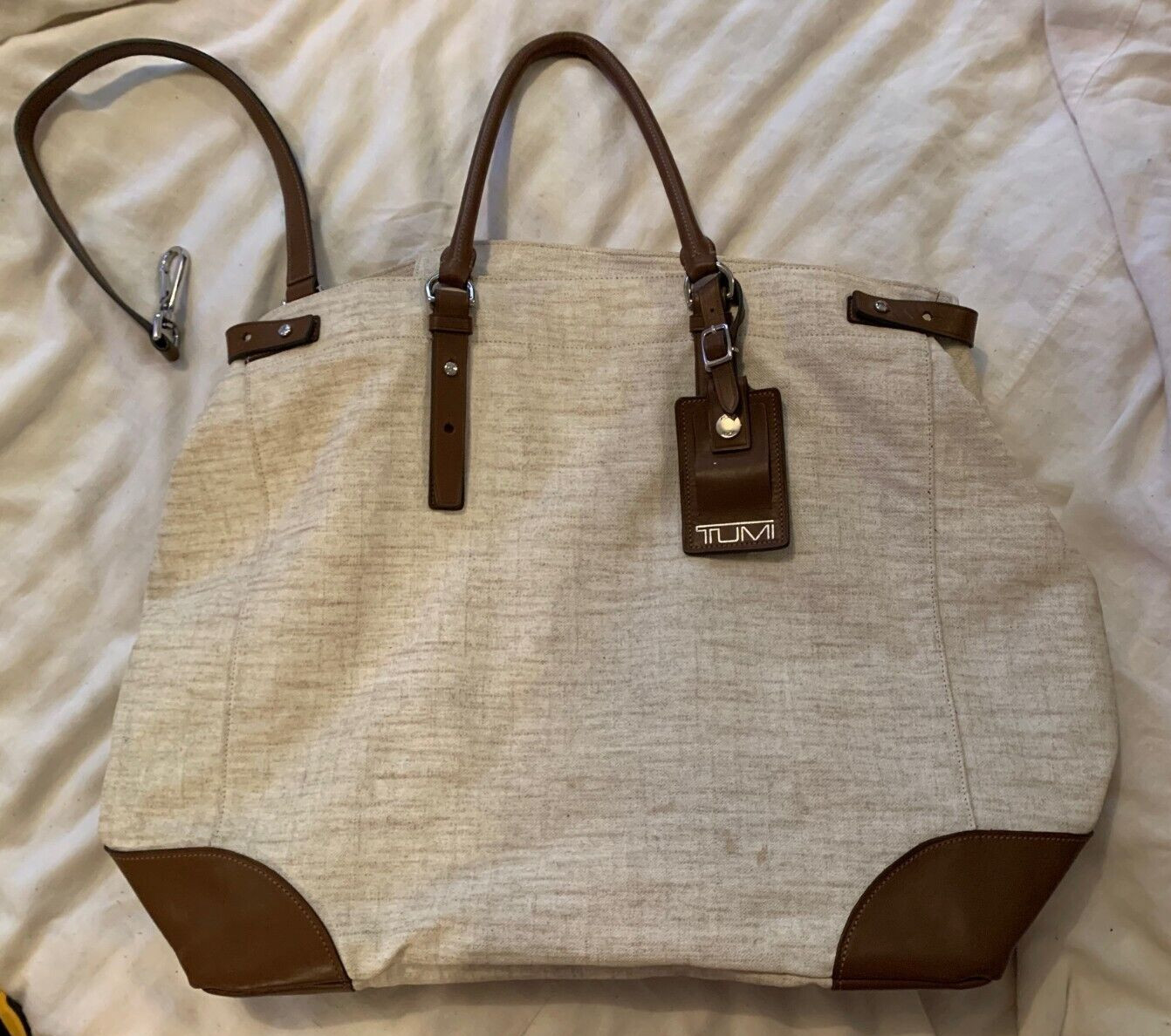 TUMI Alpha Linen Leather Travel Duffle Carry on Bag Tote Weekender Suitcase
