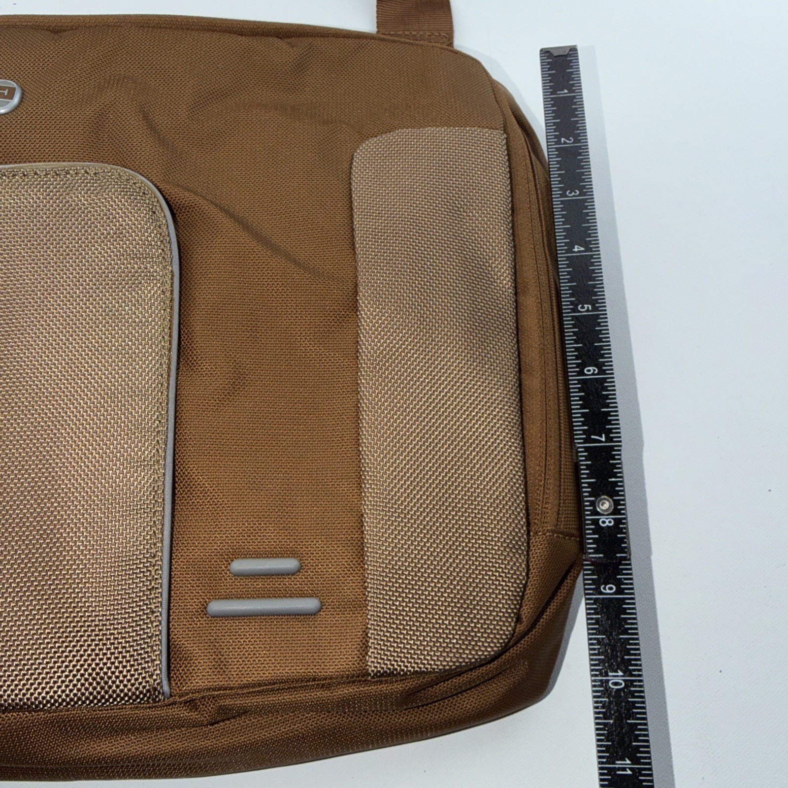 Tumi T-Tech Crossbody Sling Pack Messenger Travel Bag Brown Style 57436RU