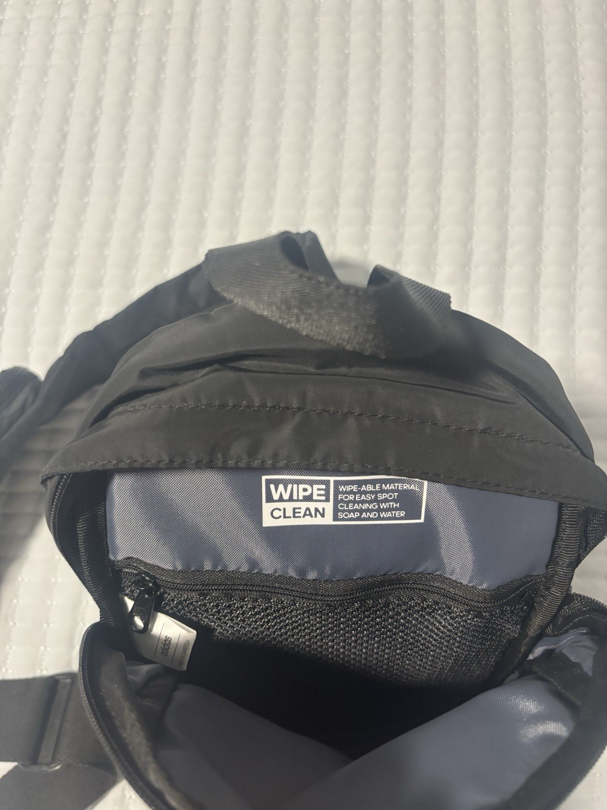 Adidas Unisex Essentials 2 Sling Adjustable Strap Crossbody Travel Bag