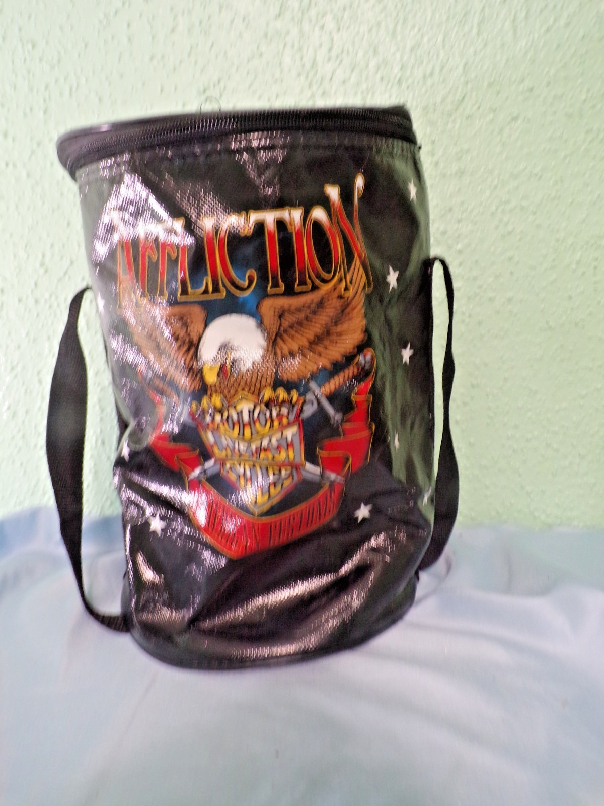 Affliction Motor Livefast Cycles 10.5″ tall bag insulated tote