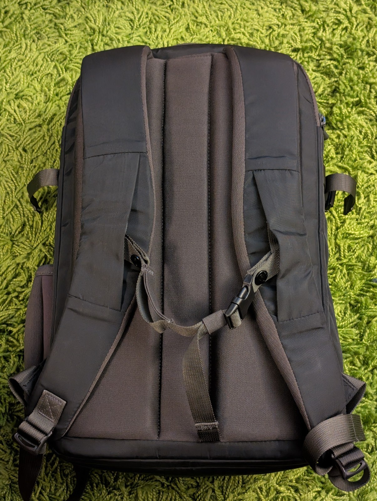 RARE Timbuk2 Division Laptop Backpack Google Edition Black Water Resistant 18L