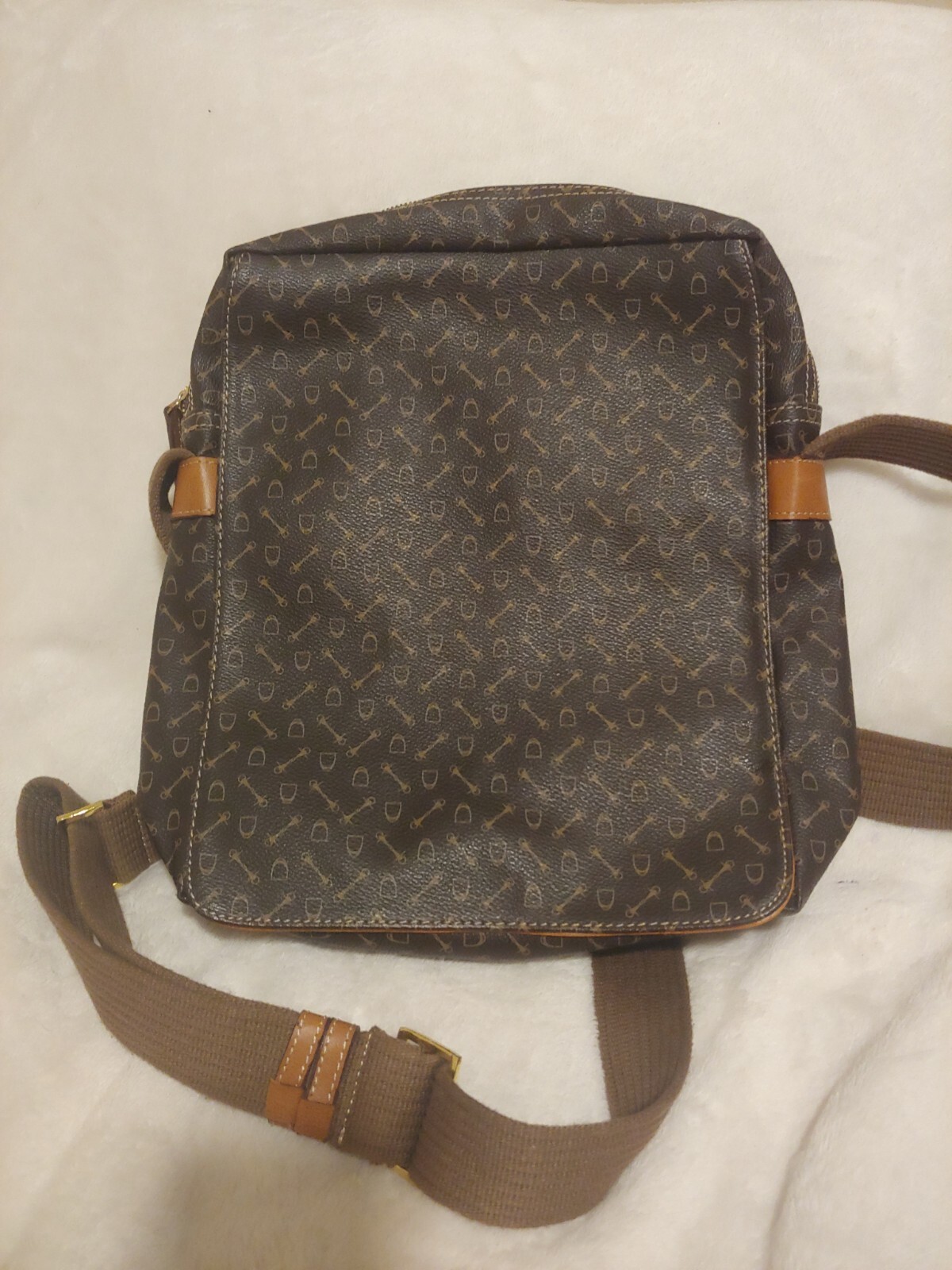 Shoulder bag