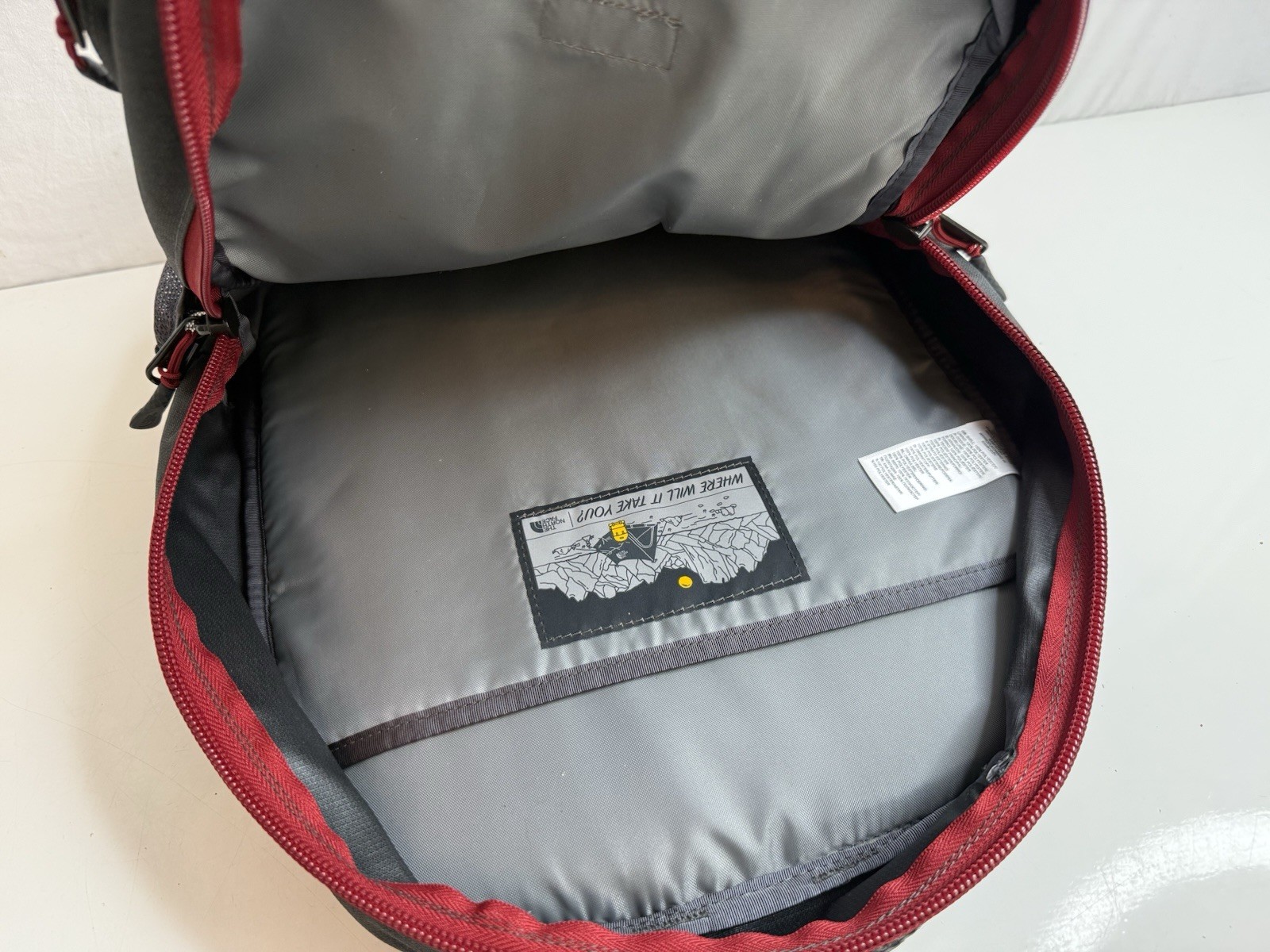 The North Face Groundwork Backpack 29L Laptop Gray Red HP Enterprise Flexvent