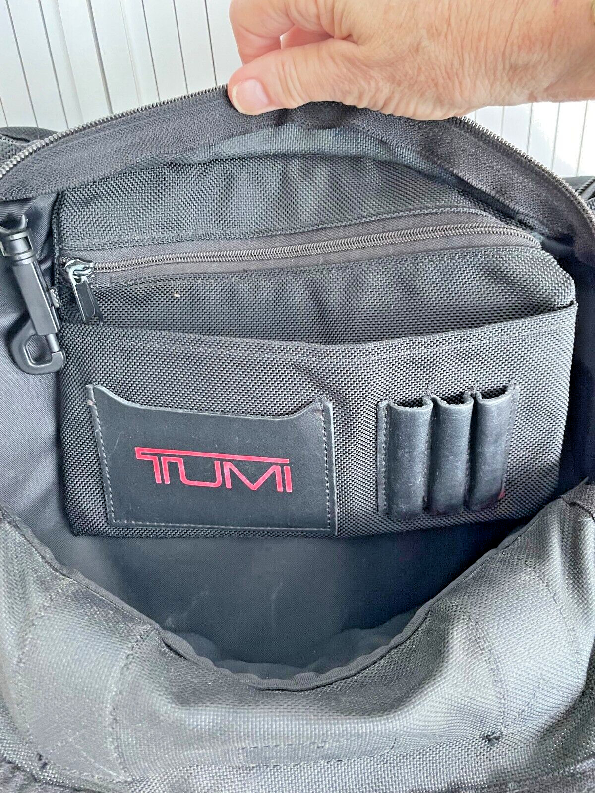 Tumi Black Expandable Nylon Portfolio Briefcase Bag 11.5 X 16.5 X 4.5-5.5