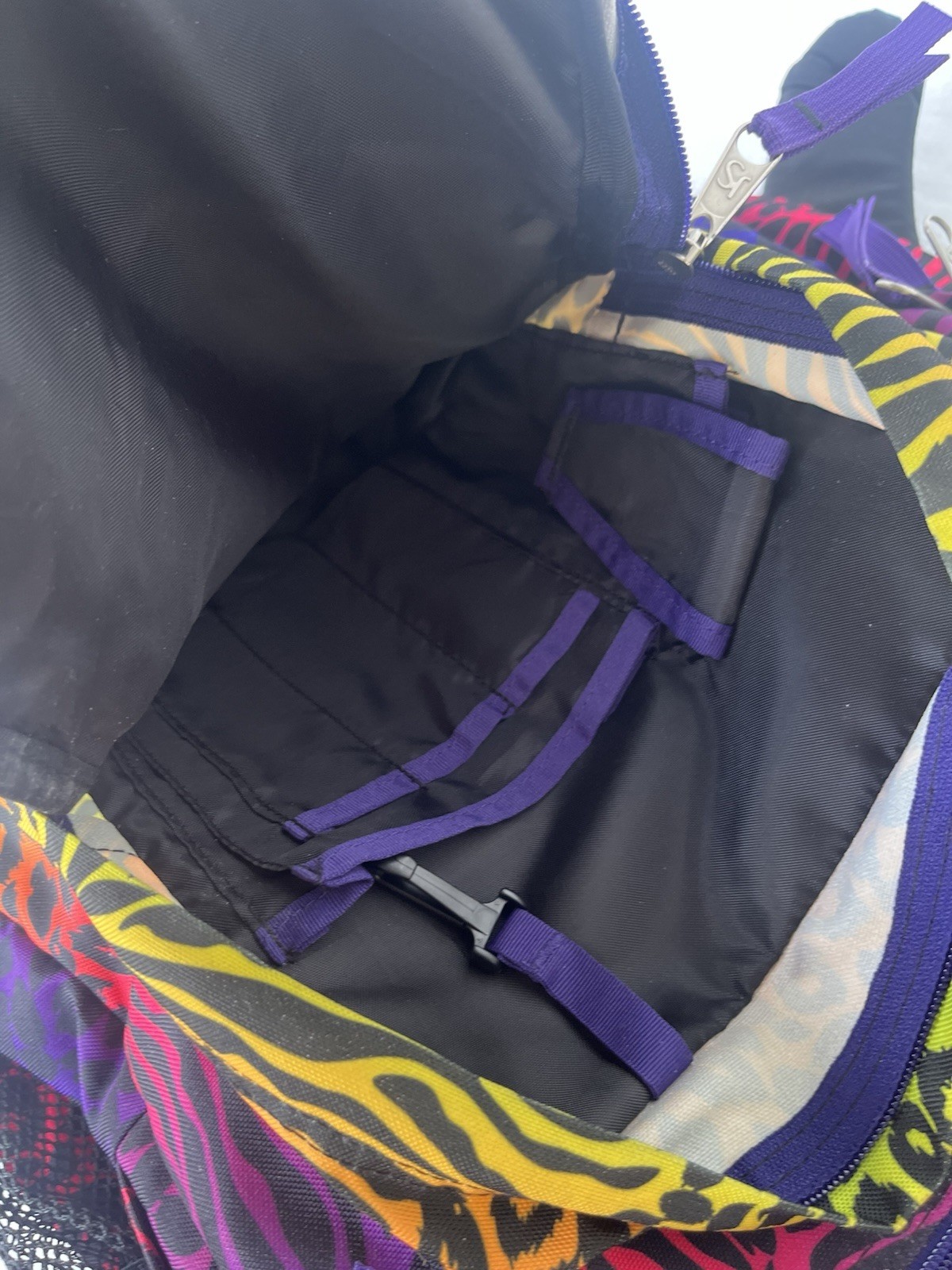Vintage Retro JANSPORT Backpack Multicolor Animal Print 90’s 17x13x7 Excellent!