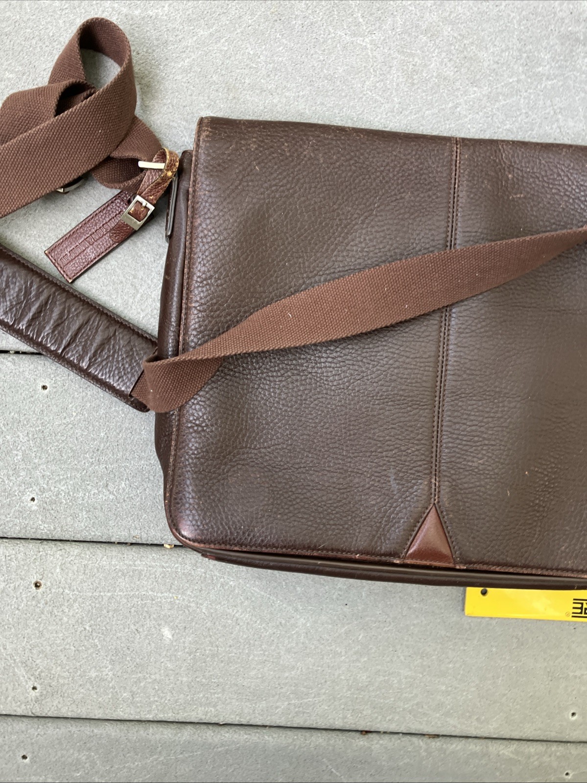 Johnston & Murphy Brown Leather Messenger Bag