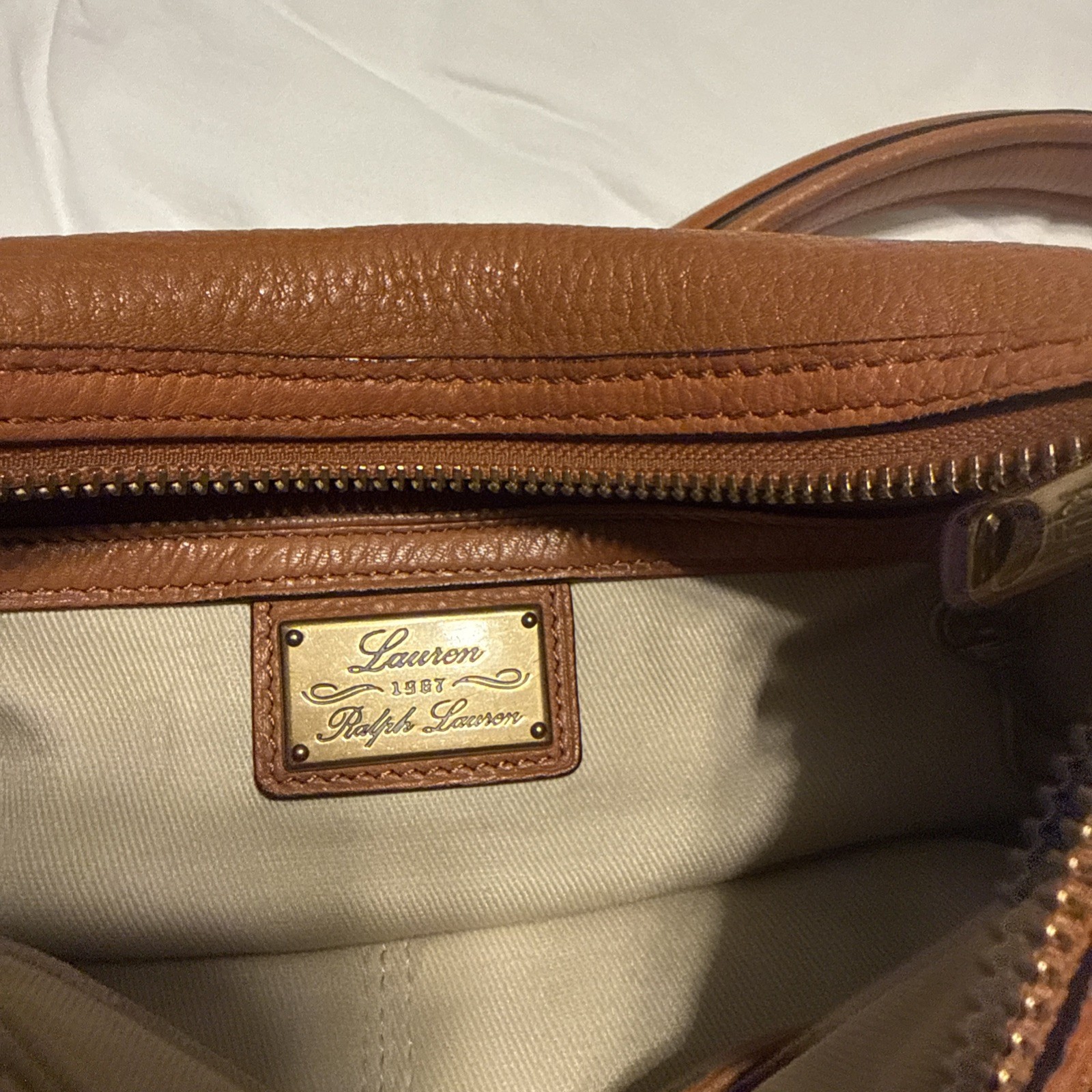 Lauren Ralph Lauren Leather Crossbody Shoulder Bag Hobo Camel Brown RL0526373