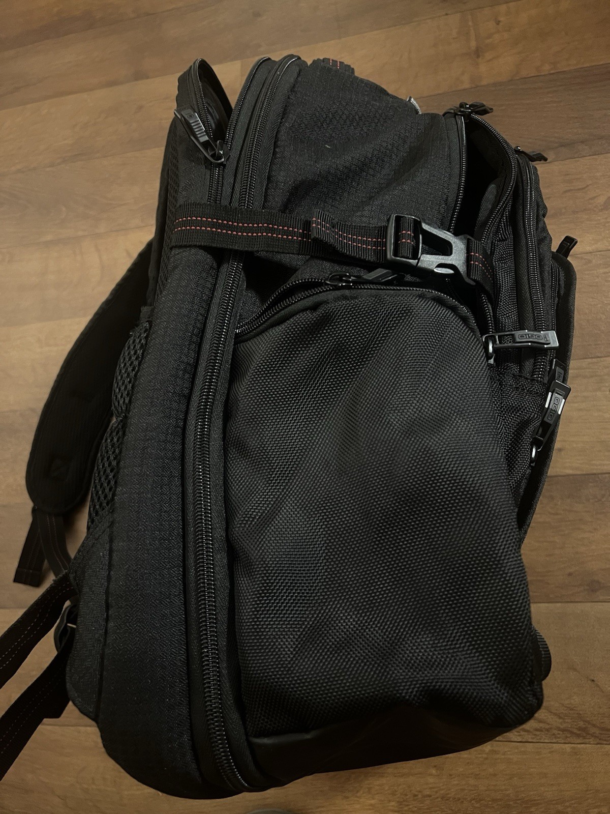 OGIO AIRFLOW Black w/Red Stitching Tech Vault Armored Pocket Backpack