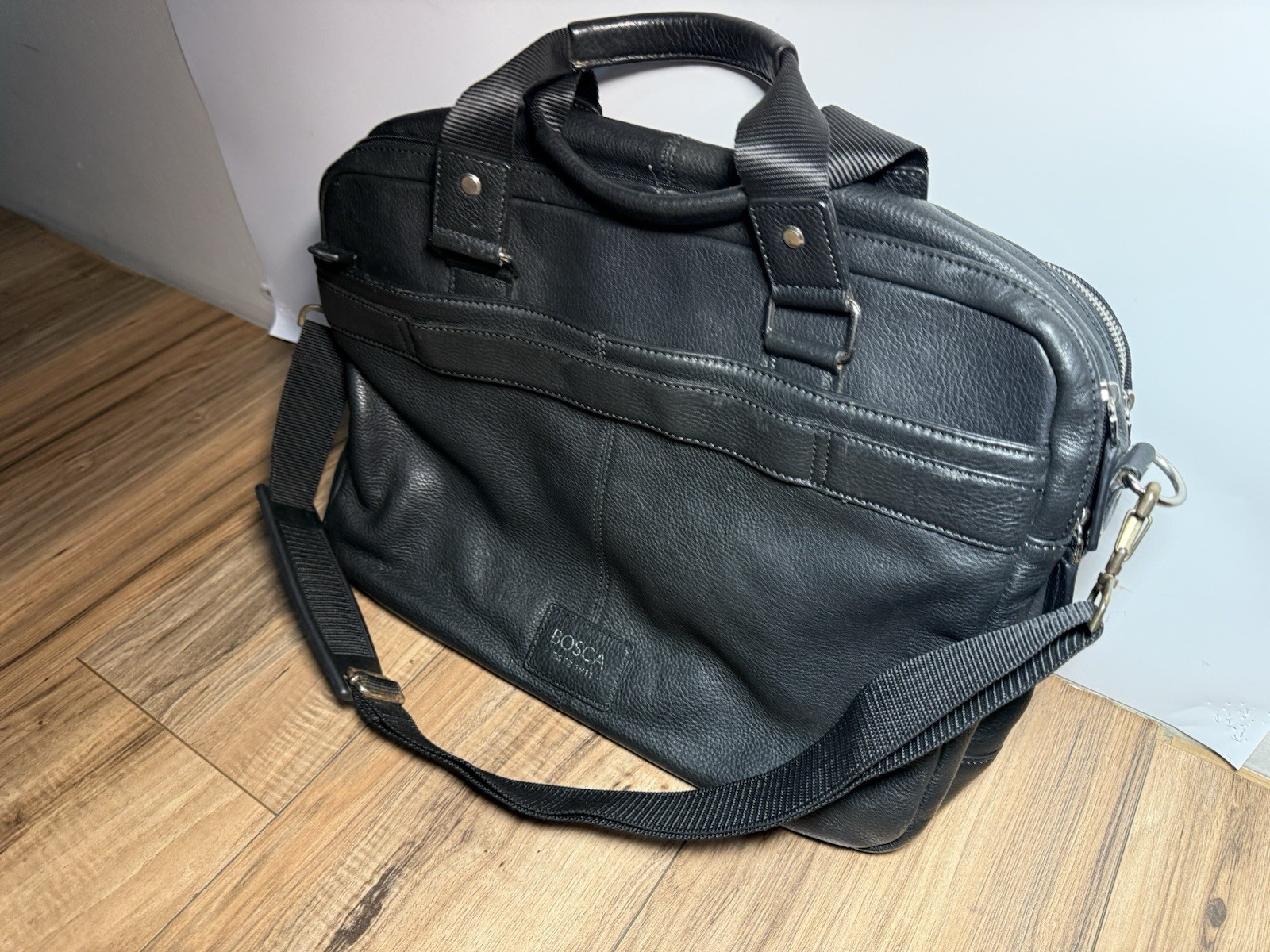 Bosca Full Grain Black Leather Monfrini Stringer Briefcase Laptop Messenger Bag