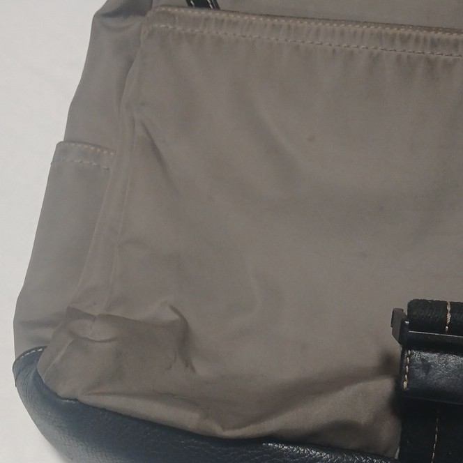 Coach Gray/Black Solid Messenger Bag, Adjustable Strap, Outer Pockets, Lined