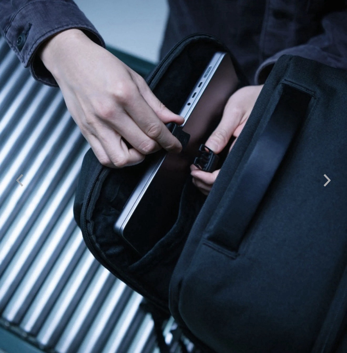 Hershel Kaslo Travel Backpack Tech – 32L