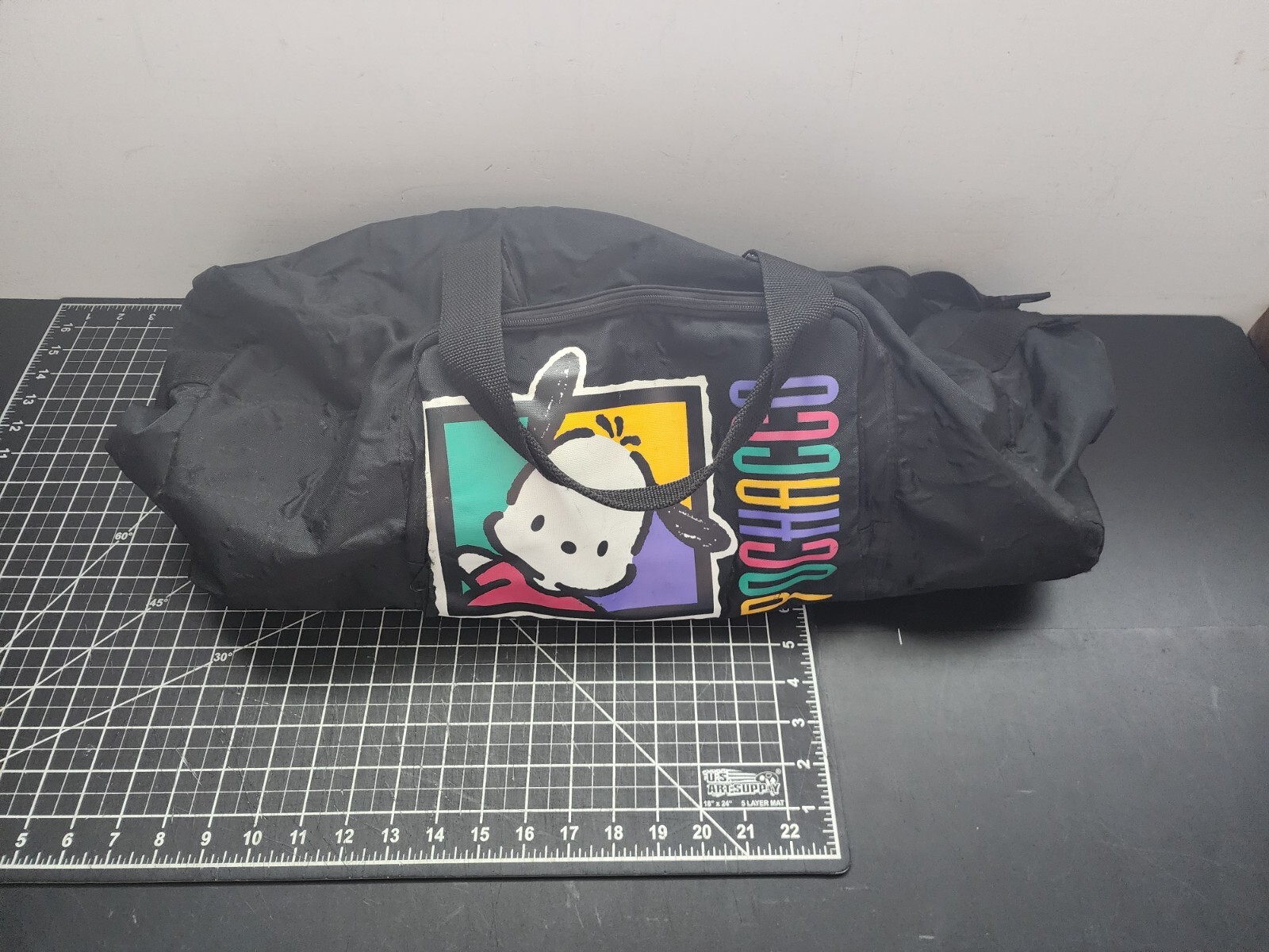 Vintage Pochacco SANRIO Travel Duffle Bag 22″ Black 1989 / 1994 RARE Taiwan