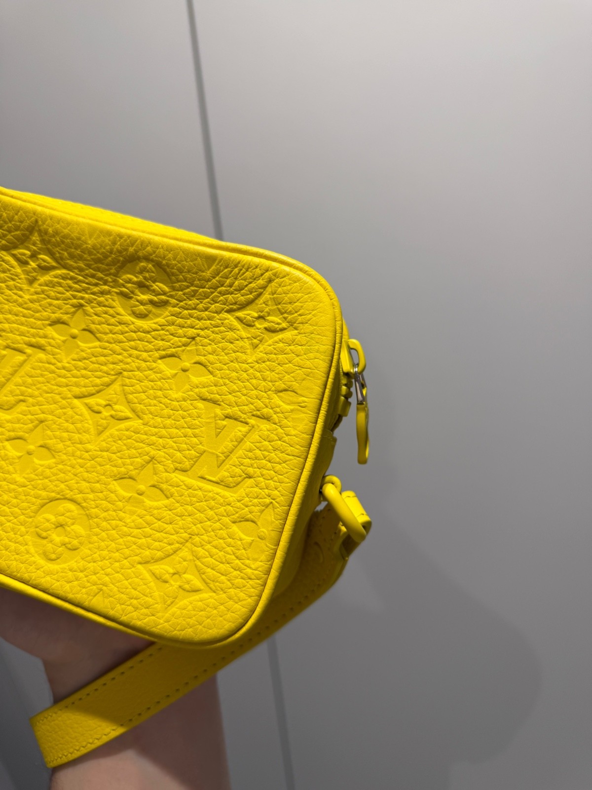 Authentic LOUIS VUITTON Monogram Taurillon Pochette Volga Clutch Bag