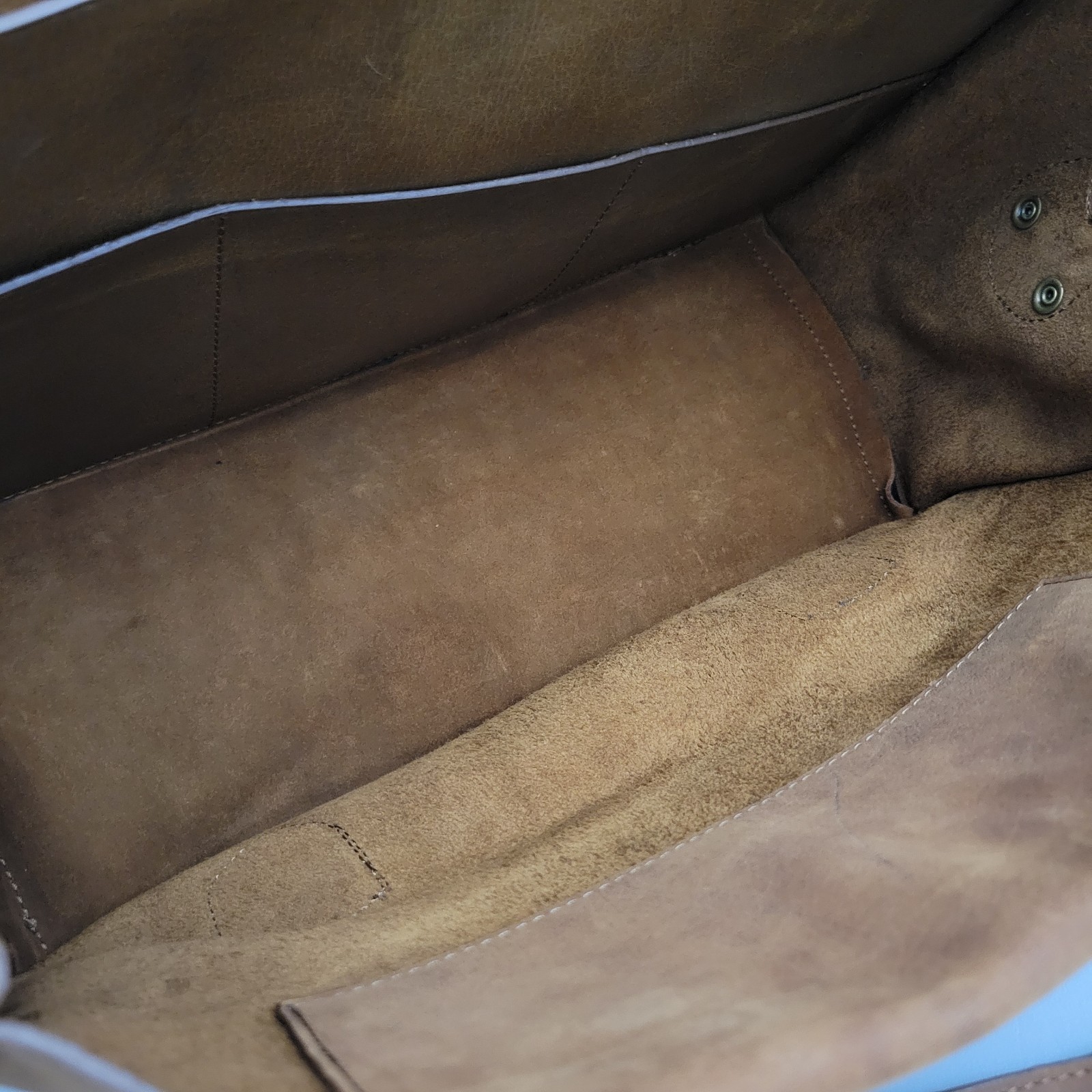 Vintage Duluth Trading Leather Bashful Billionaires Briefcase Messenger Bag