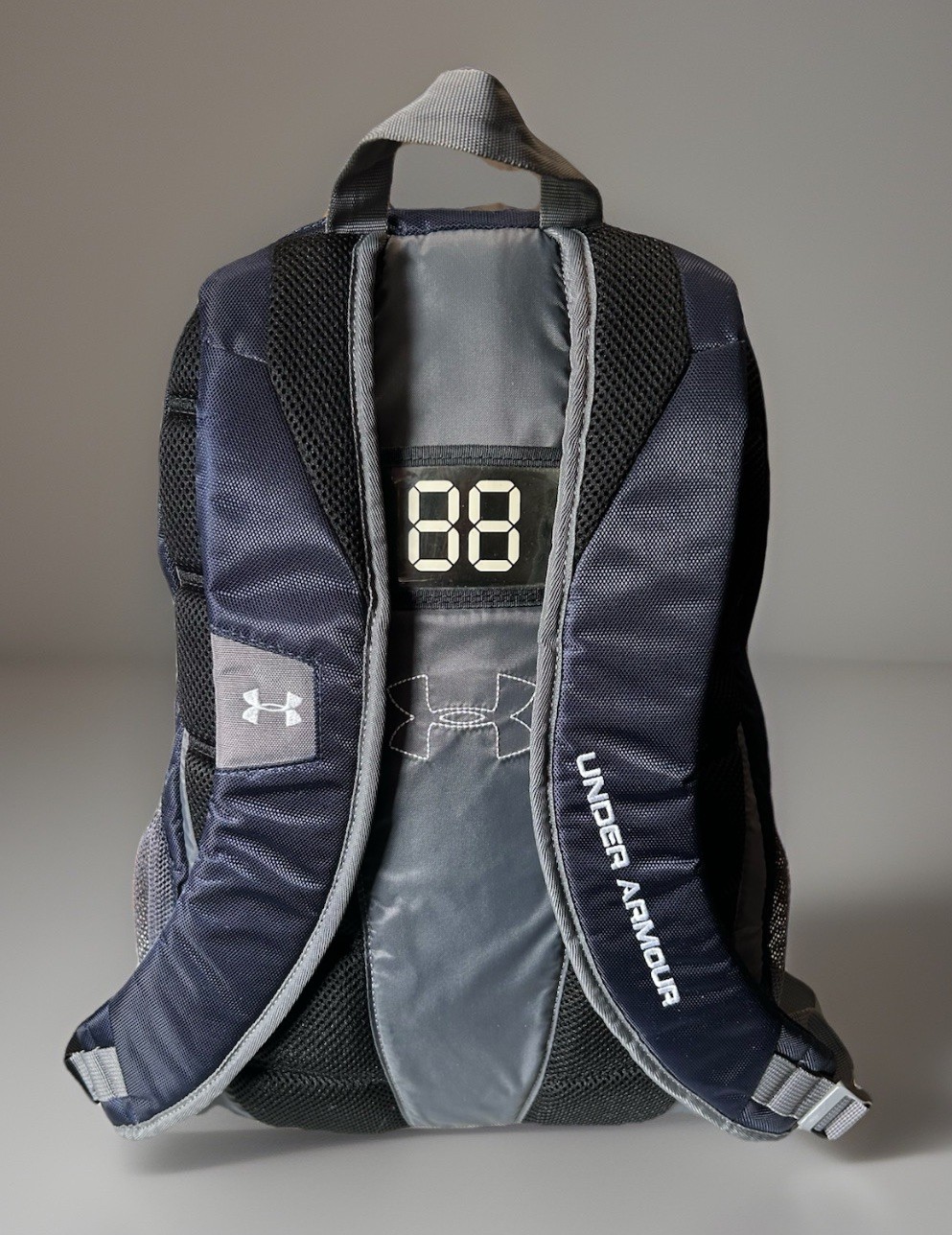 Under Armour Navy Blue/Gray 100% Polyester Backpack EUC