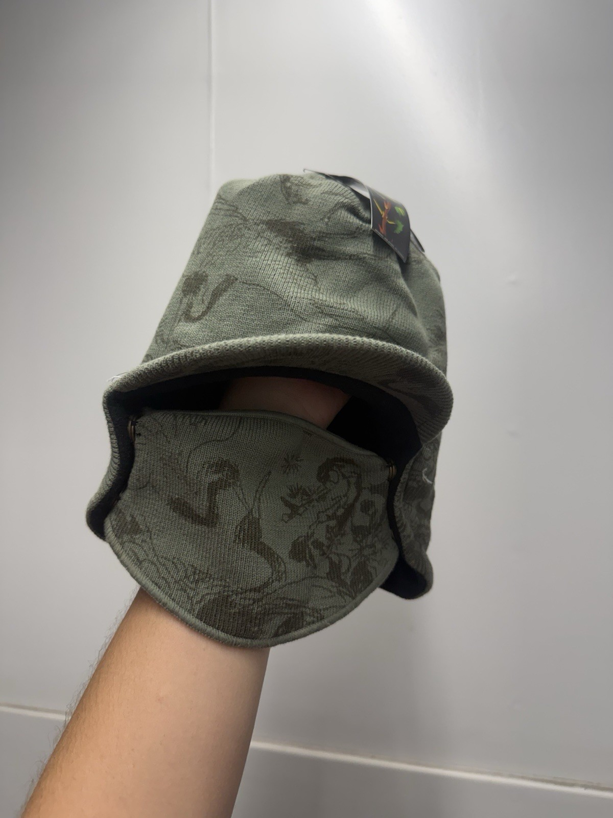 New with Tags Ed Hardy USA Ski Cap & Removable Face Mask Beanie Skullies Green