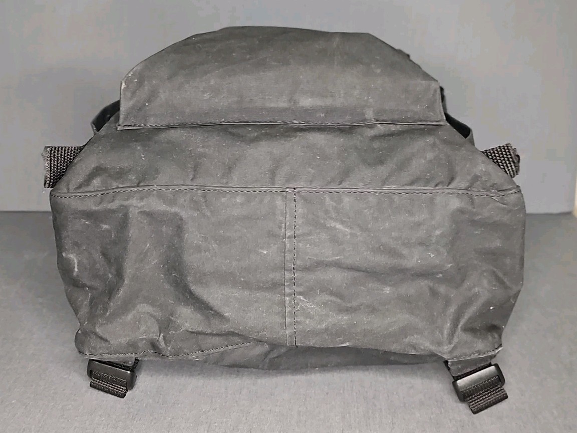 Fjallraven Kanken Back Pack Black Used