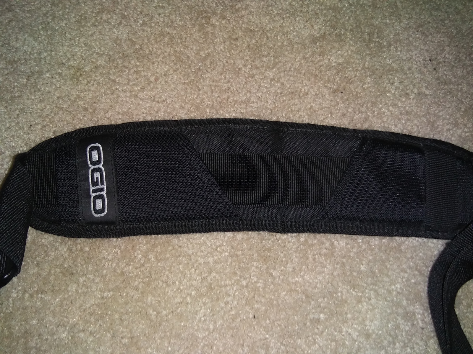 OGIO Tech Specs Audio & Computer Sleeves Black Nylon Multi Pockets Messenger Bag