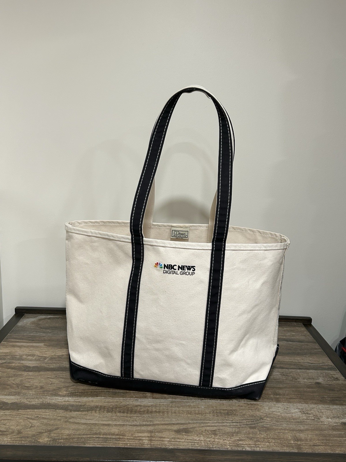 Vintage L L Bean Boat and Tote Large Canvas Bag Classic W/Navy Blue Made in USA