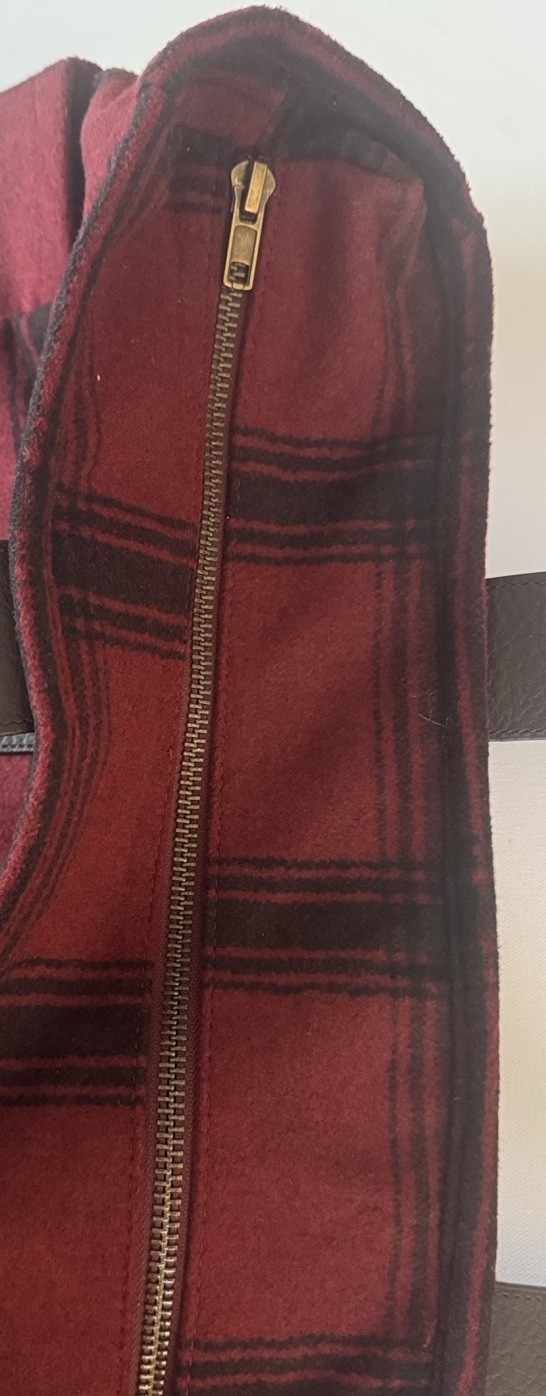 American Eagle Tote Bag Red Plaid