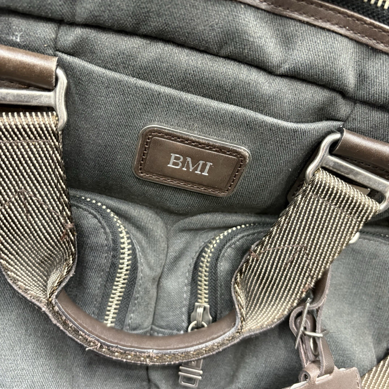 Tumi Alpha Bravo Everett Essential Tote Duffle Carry Bag Gray Brown 22640ATH2