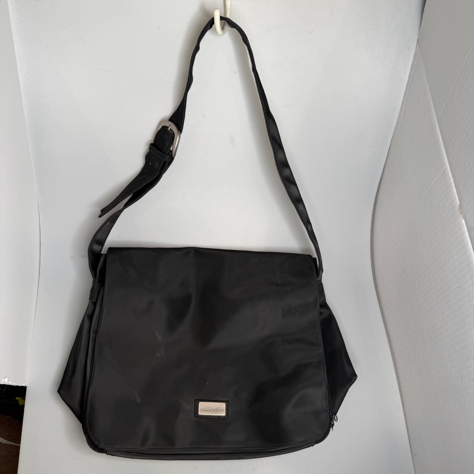 Kenneth Cole Reaction Black Messenger Laptop Bag 14.6” Satin PVC Organizer