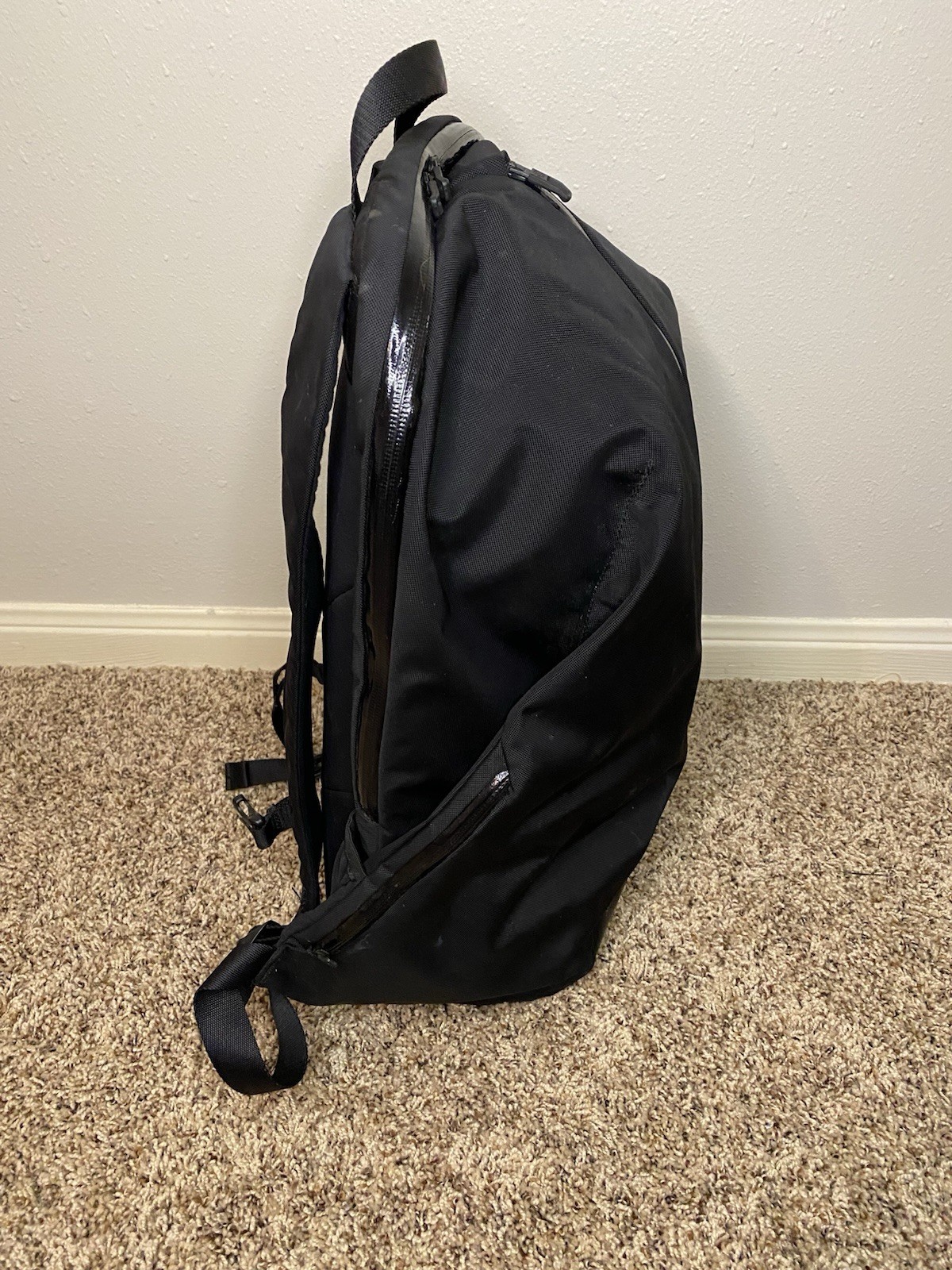 Lululemon Para Backpack Water-Repellent Bag Black 23L School Gym Commuting