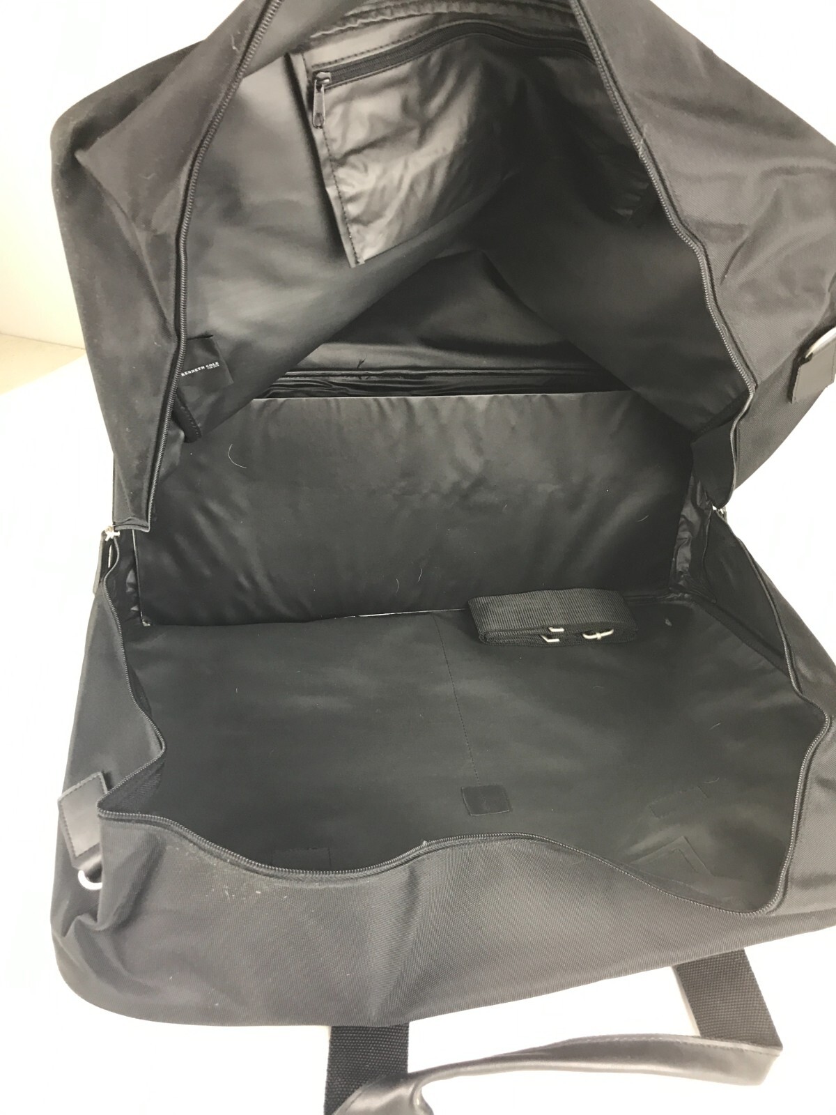 Kenneth Cole New York Unisex Black Canvas Zip Around Double Handles Laptop Bag