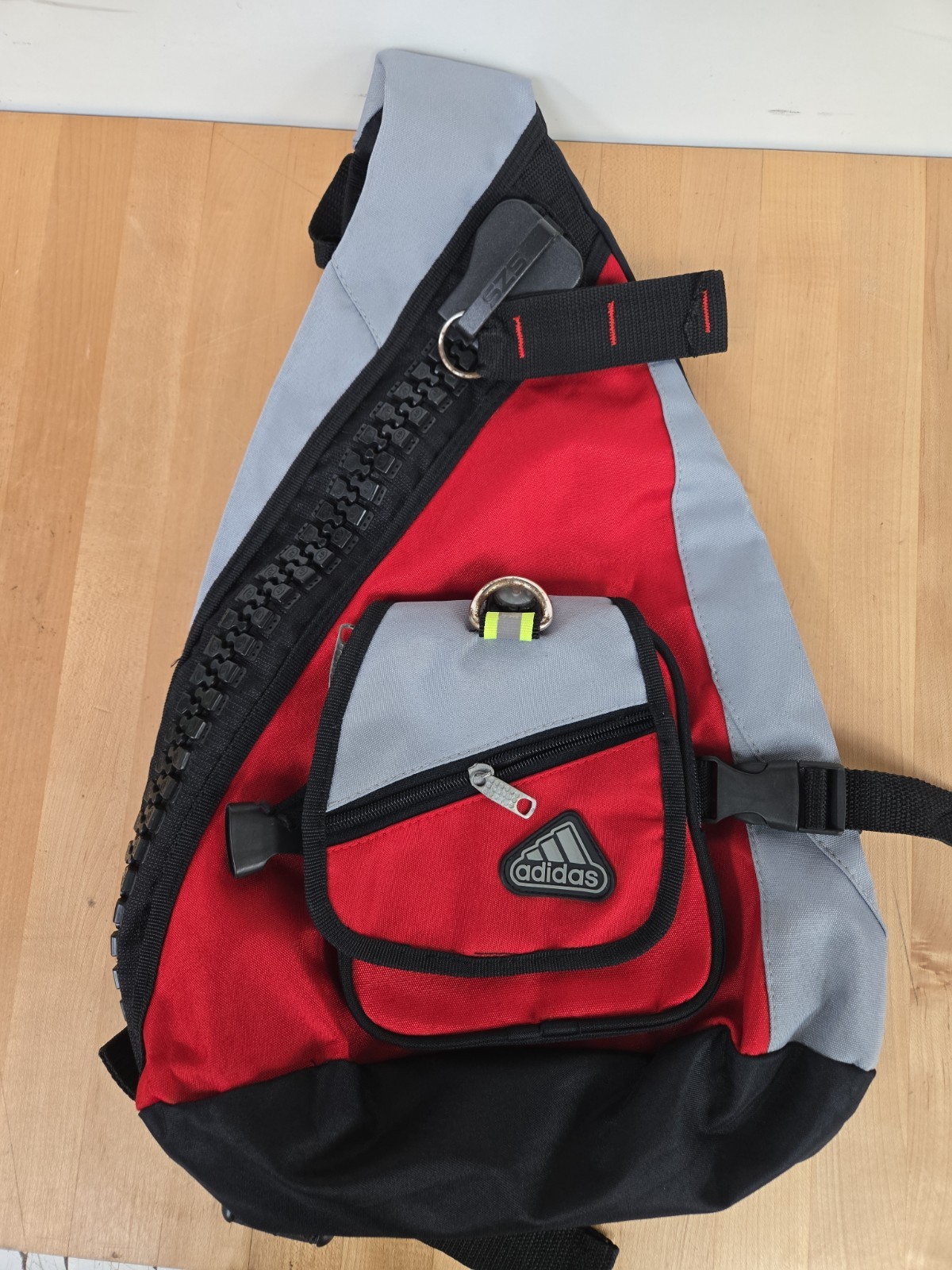 Rare Vintage Adidas HUGE ZIPPER Sling Backpack Crossbody SZS Red