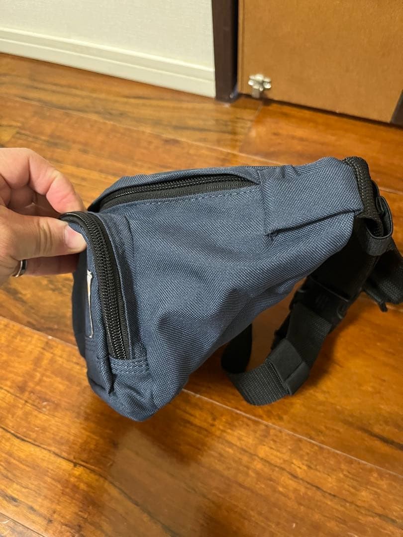 Carhartt x Used Body Bag Navy Blue 19X28X10Cm Men Rare Workwear Model Collabora