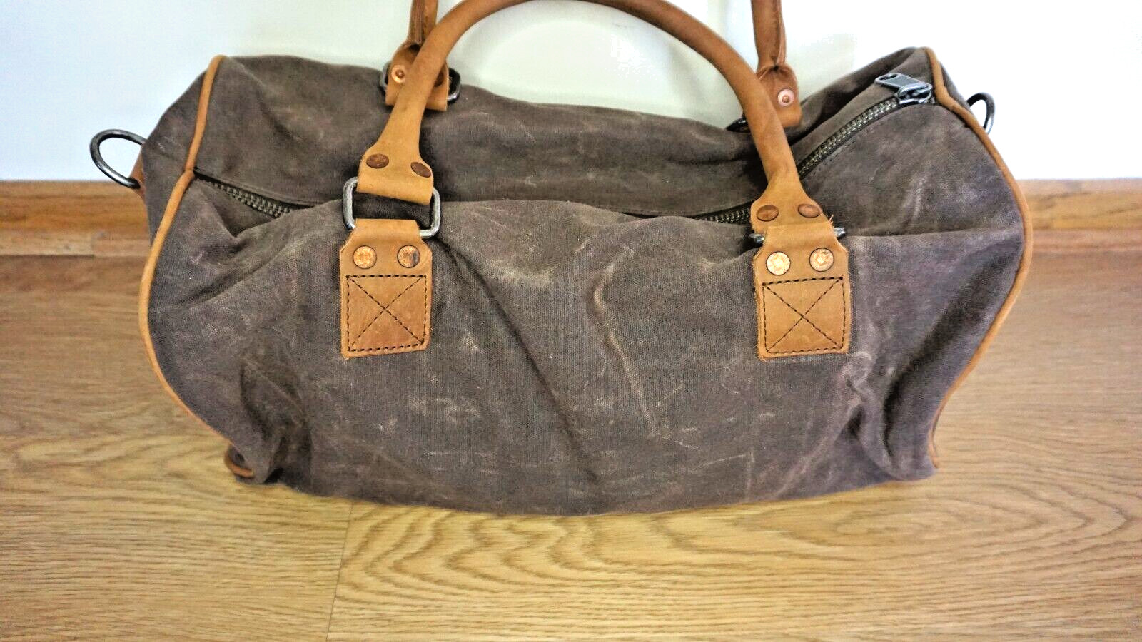 BUFFALO JACKSON TRADING CO. DRY GOODS DUFFLE BAG “KNOB CREEK” NEW