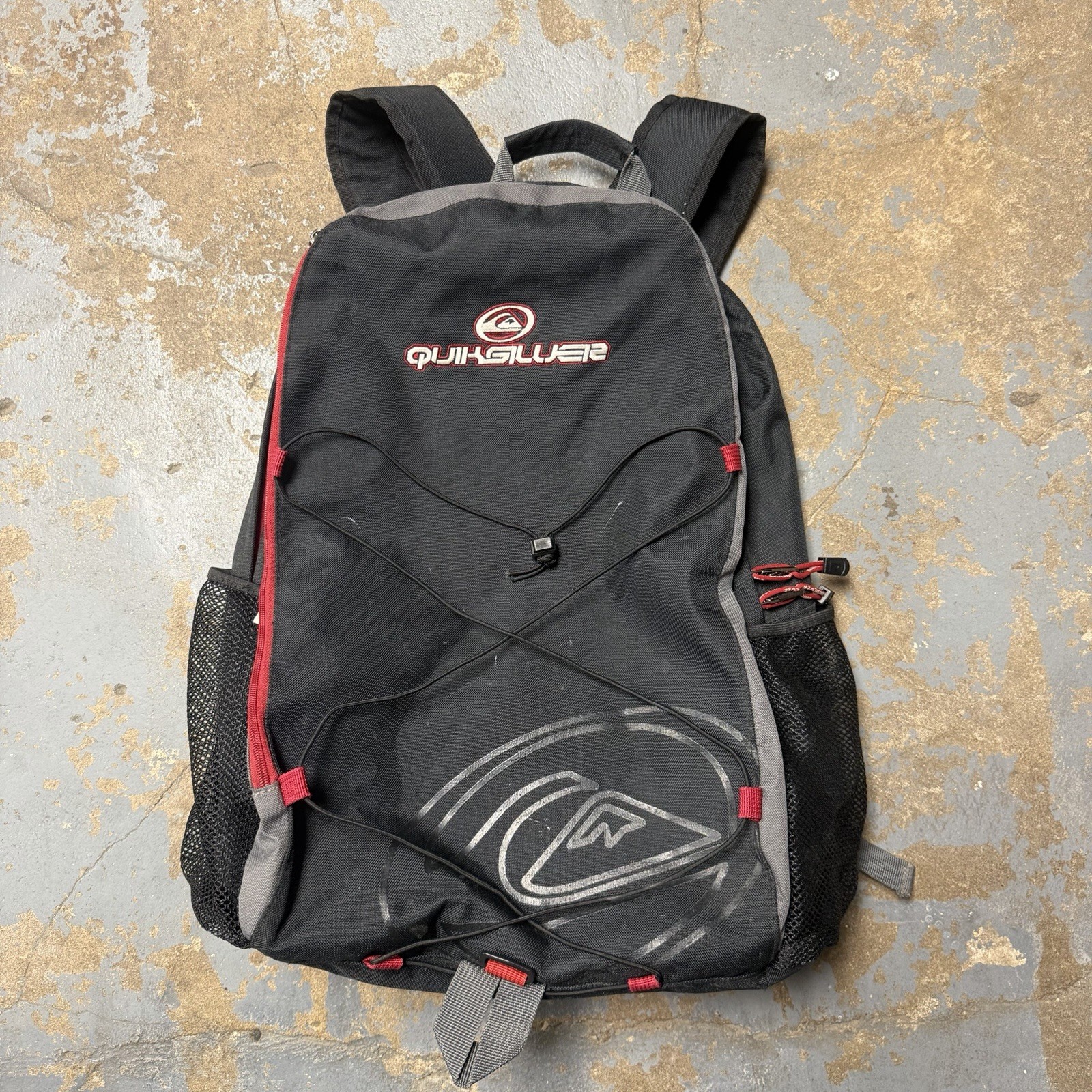 Y2K Quiksilver Logo Embroidered Black/Red Backpack Bookbag Vintage Surf 00s