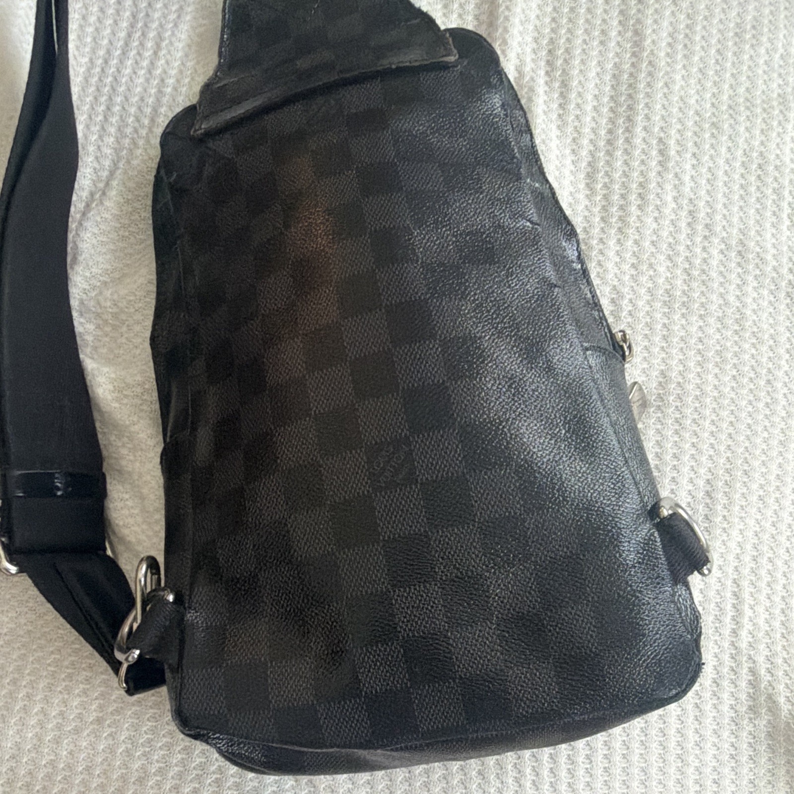 Men’s Black/Gray Checkered Crossbody Sling Bag Adjustable Strap Zip Closure