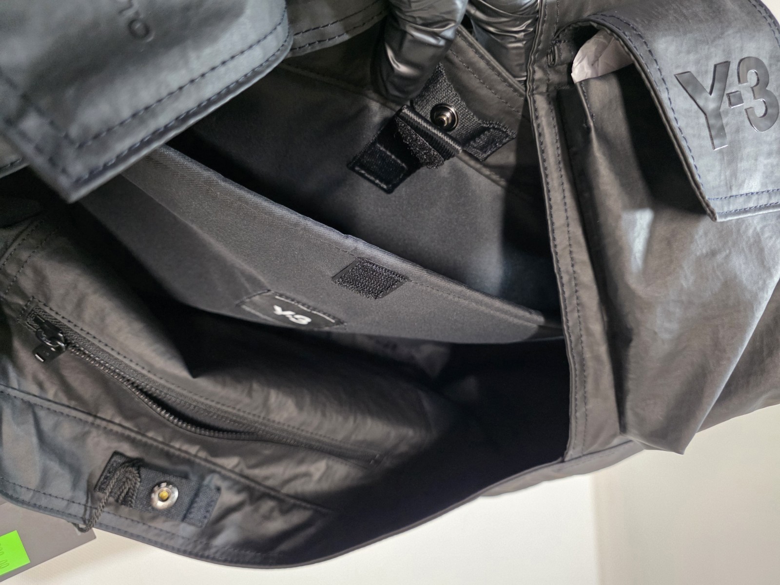 Y-3 Newspaper Bag Black