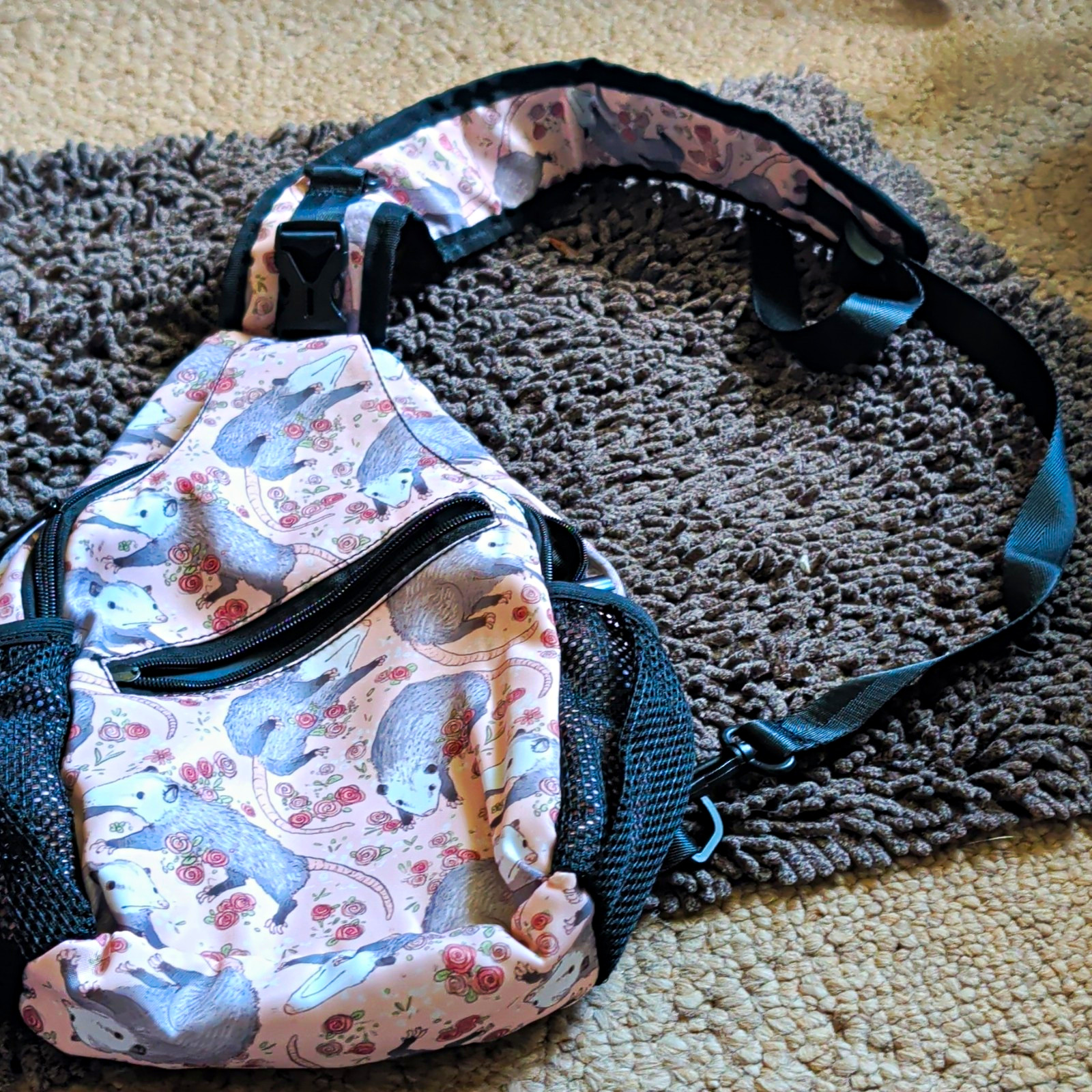 Hedgehog Animal Print Sling Crossbody Bag Adjustable Strap Zip Pockets Small