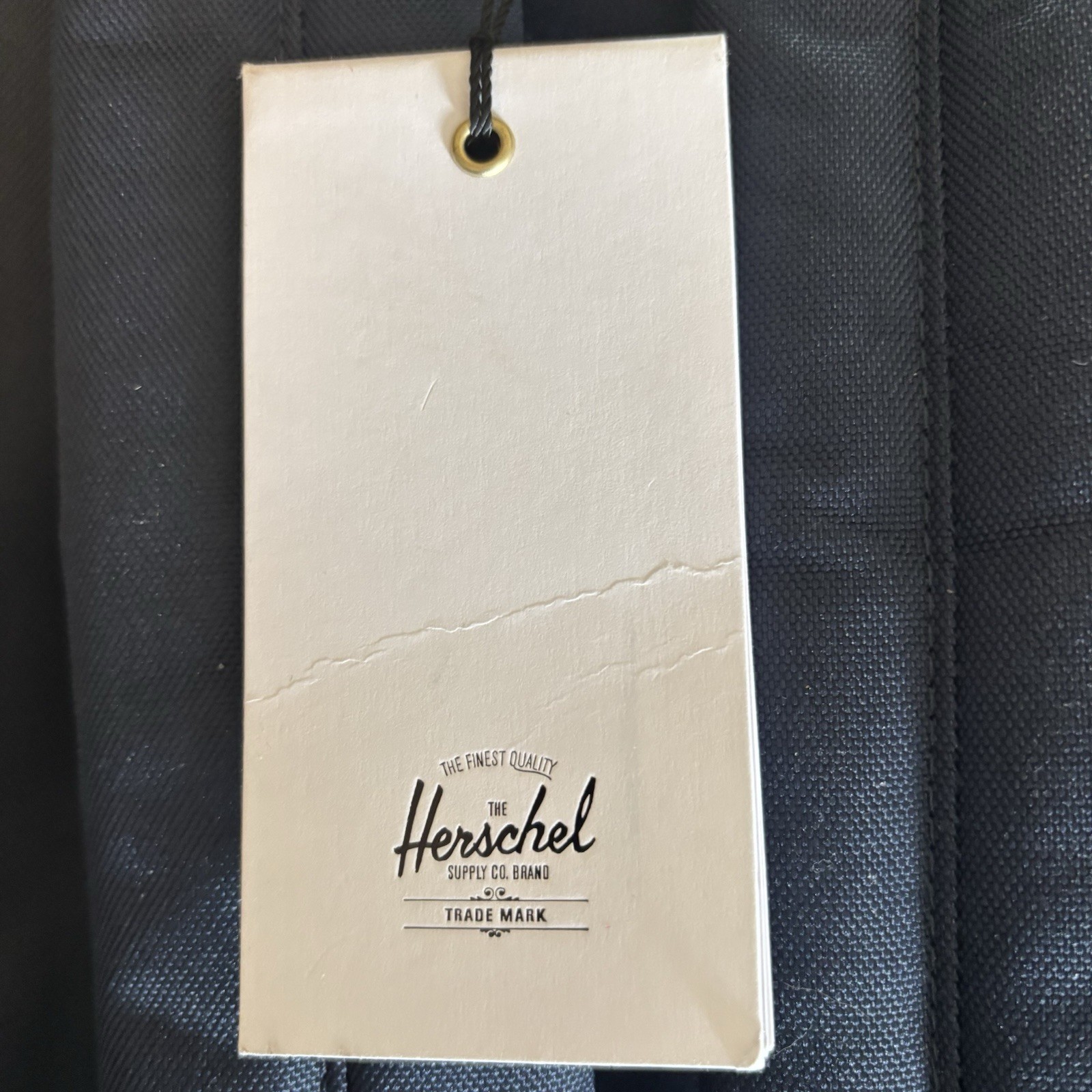Herschel Classic Woven Label Backpack Navy NEW Striped Liner Front Pocket Zipper