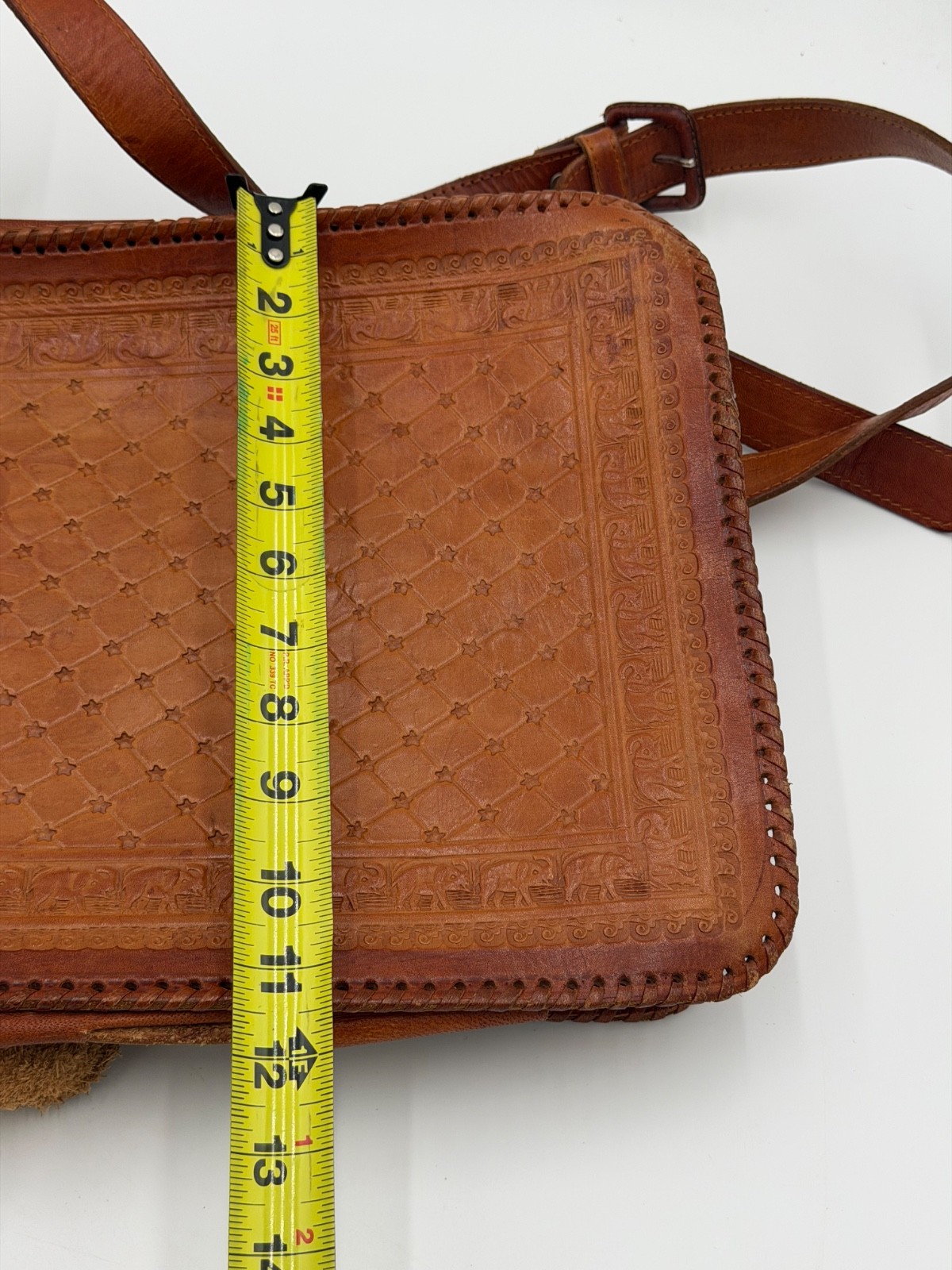 VINTAGE TOOLED LEATHER DISTRESSED BRIEFCASE MESSENGER BAG WESTERN BOHO SATCHEL