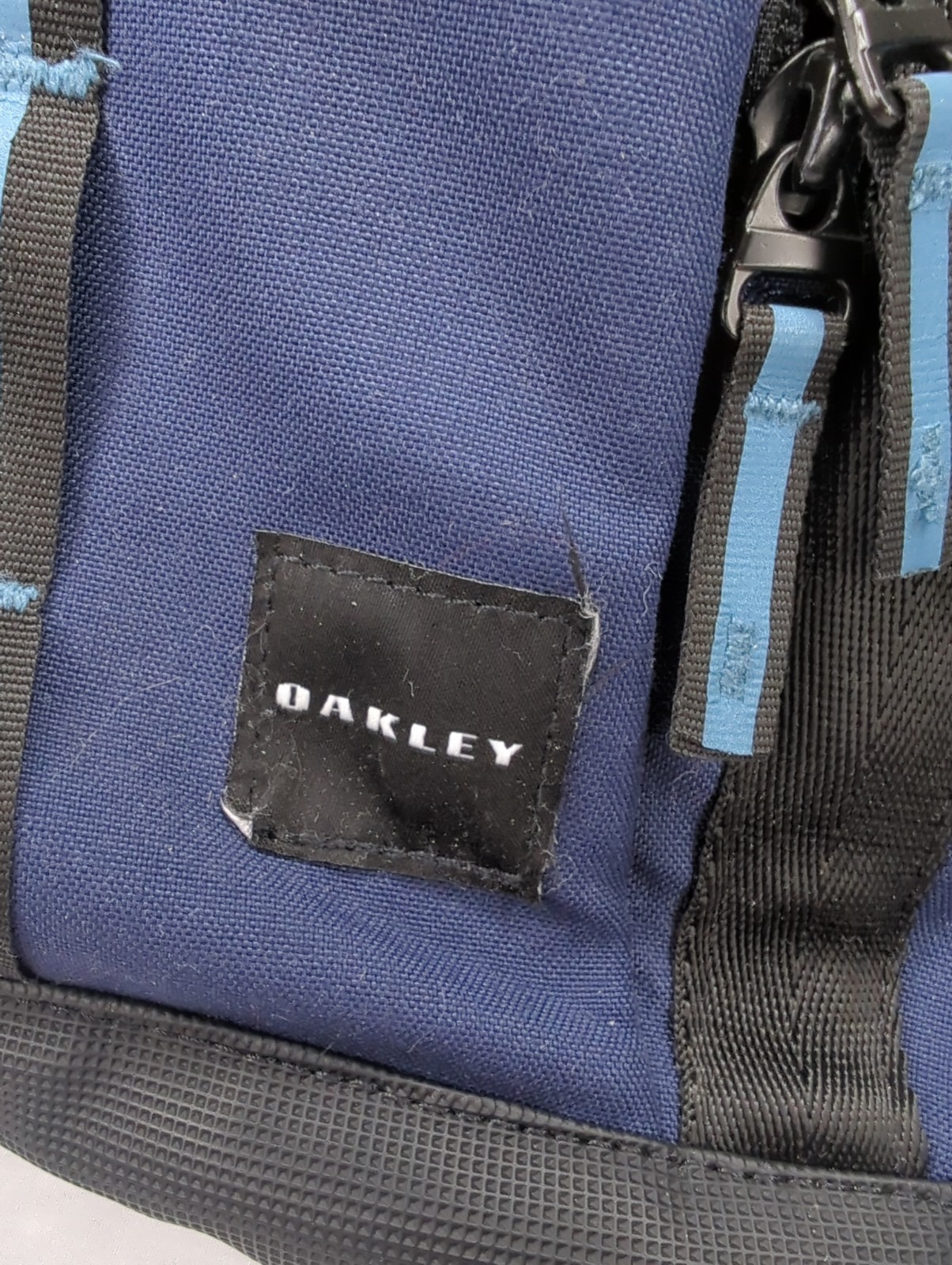 Oakley Utility Organizing Backpack School Hiking Navy Blue Day Pack Metal Buckle