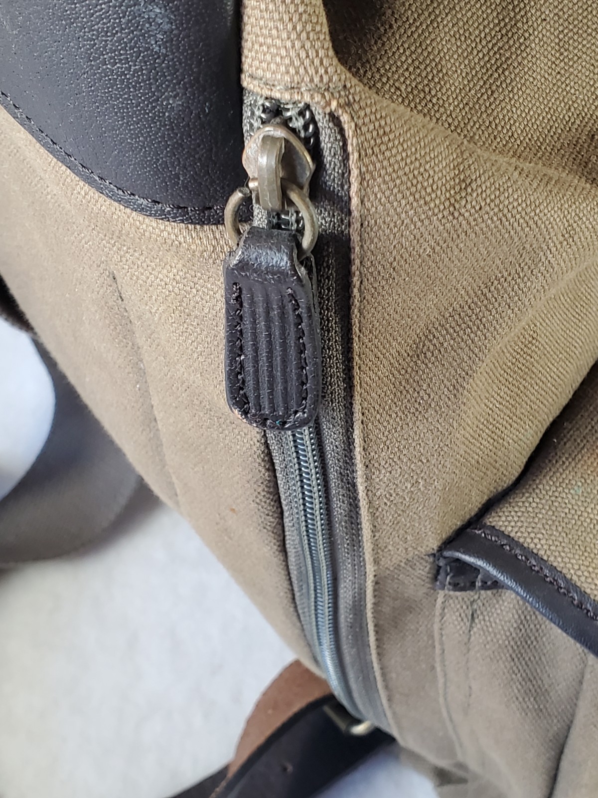 GAP Canvas Military Backpack Leather Straps Snap Pockets Drawstring/ Zipper READ