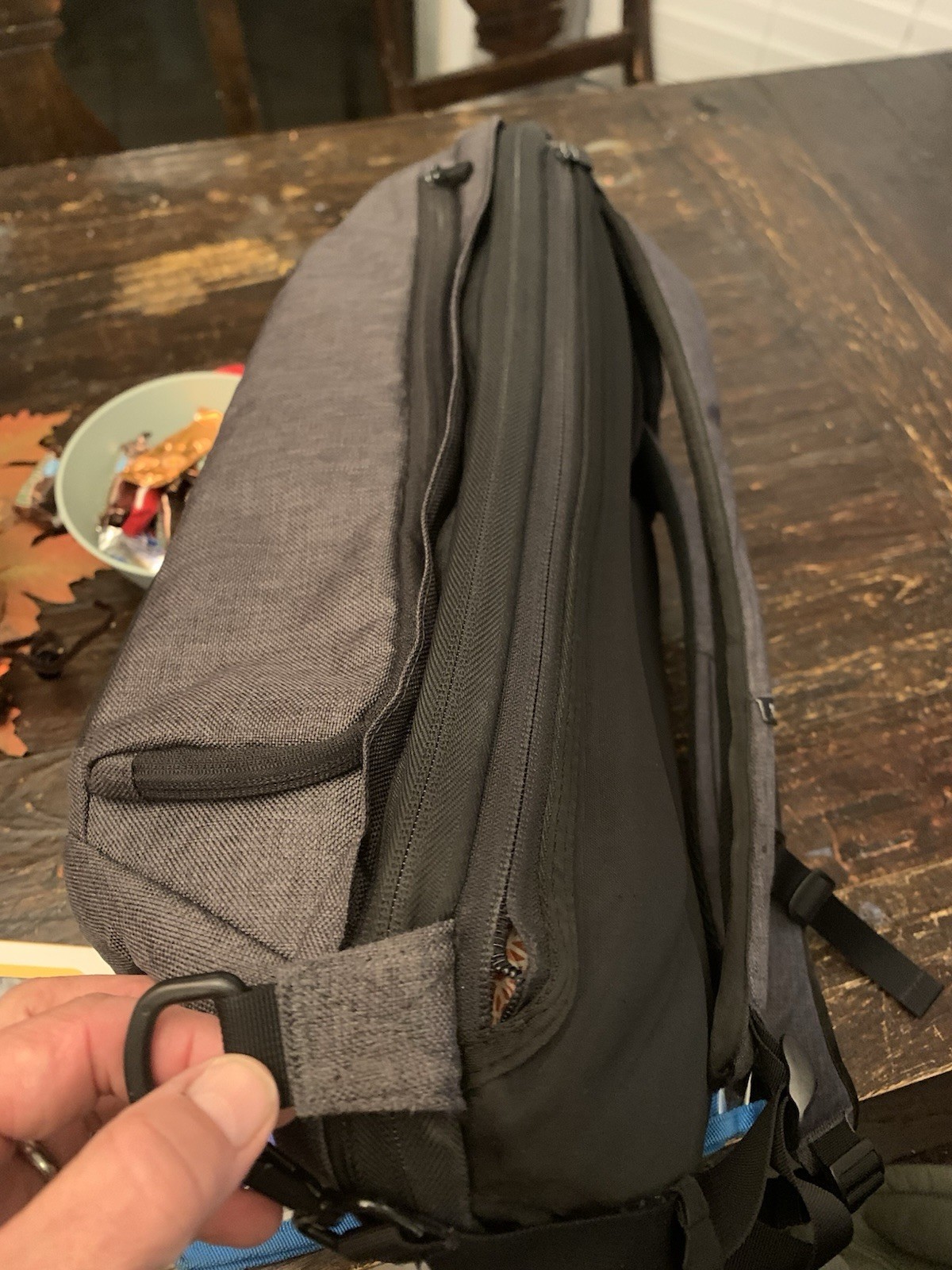 KNACK PACK Series 1 MEDIUM Expandable Backpack GRAY Travel 27-39 Liters