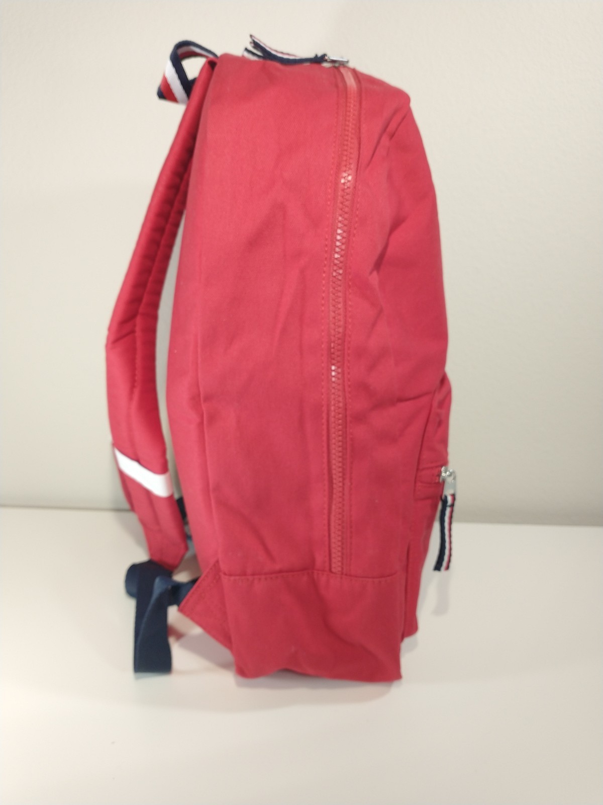 Tommy Hilfiger Jackson Canvas Backpack, Red Weekend Commuter Bag , N Without Tag