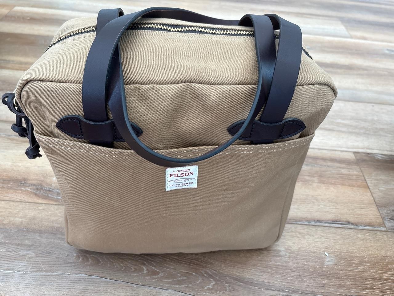 Filson Rugged Twill Tote Bag with Zipper Leather Cotton Tan Brown USA Made